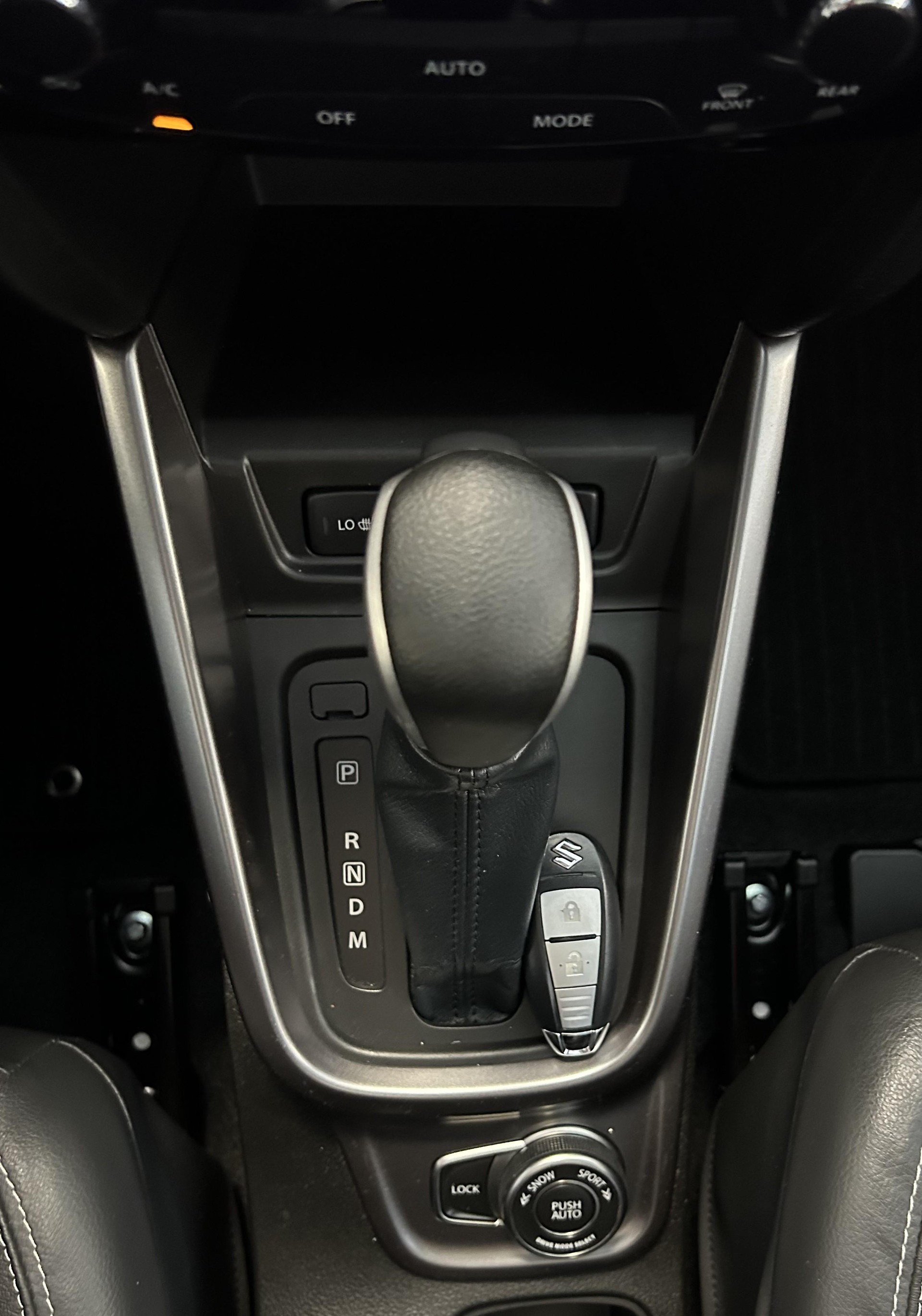 SUZUKI Vitara 1.4 T Compact Top Hybrid 4x4 - 12