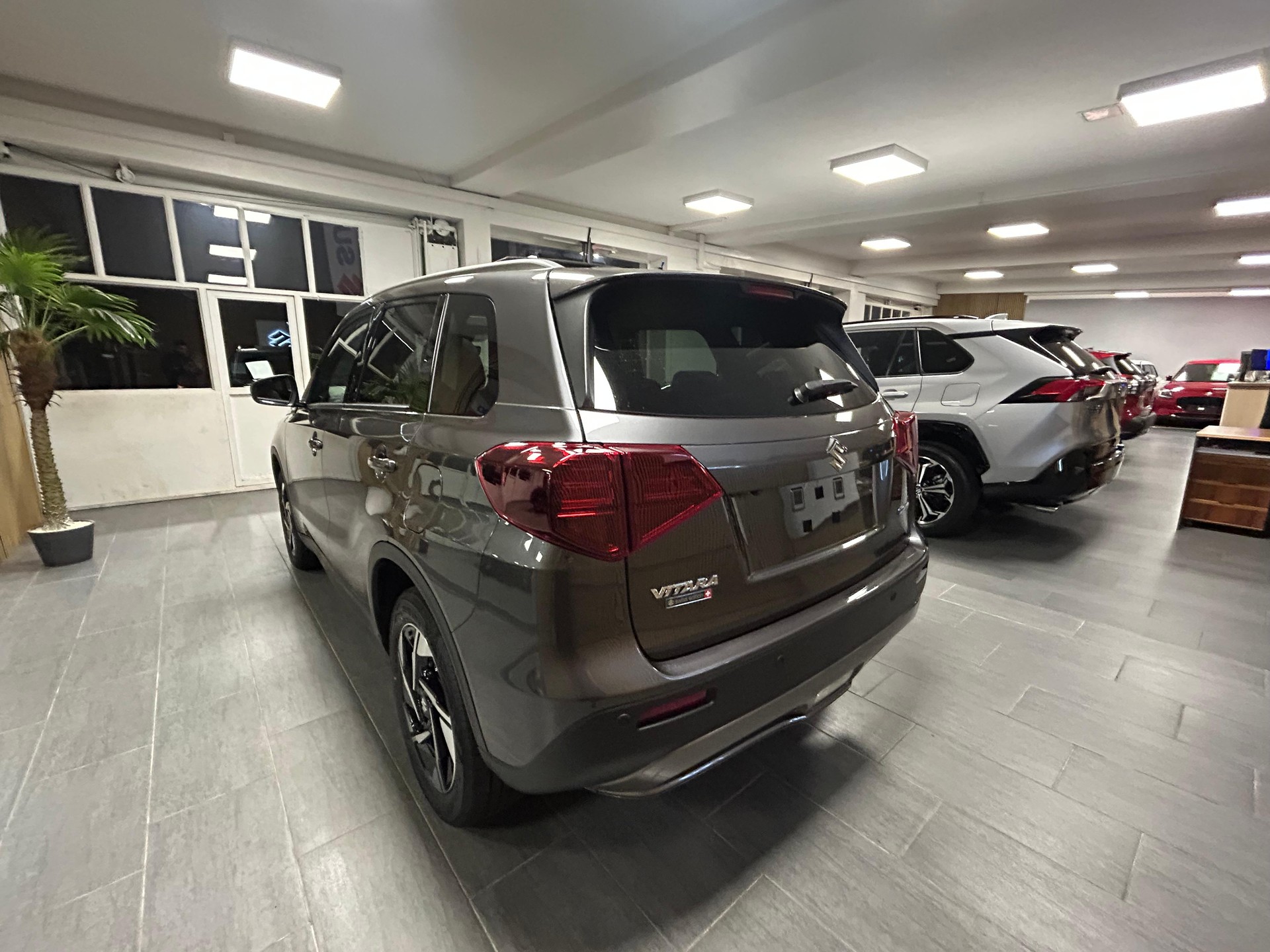 SUZUKI Vitara 1.4 T Compact Top Hybrid 4x4 - 7