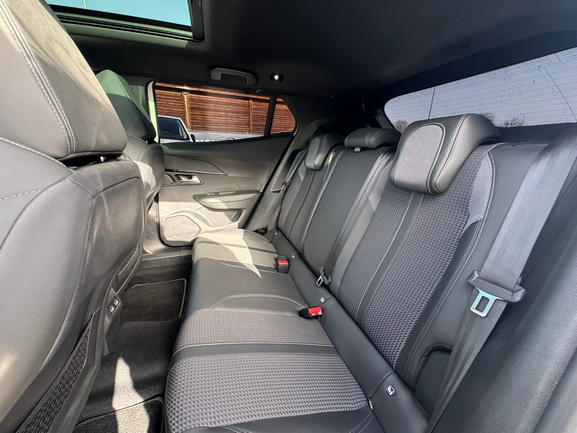 PEUGEOT 2008 1.5 BlueHDi GT Line - 7