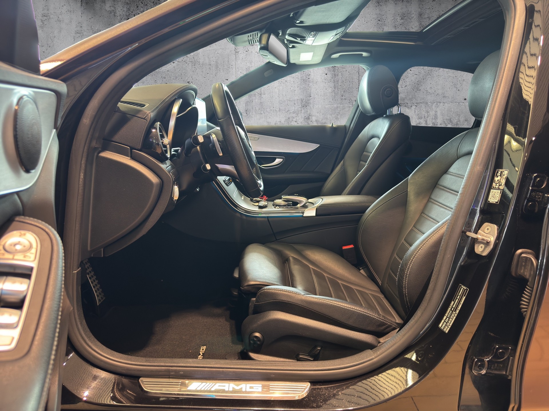 MERCEDES-BENZ C 43 AMG 4Matic 9G-Tronic - 11