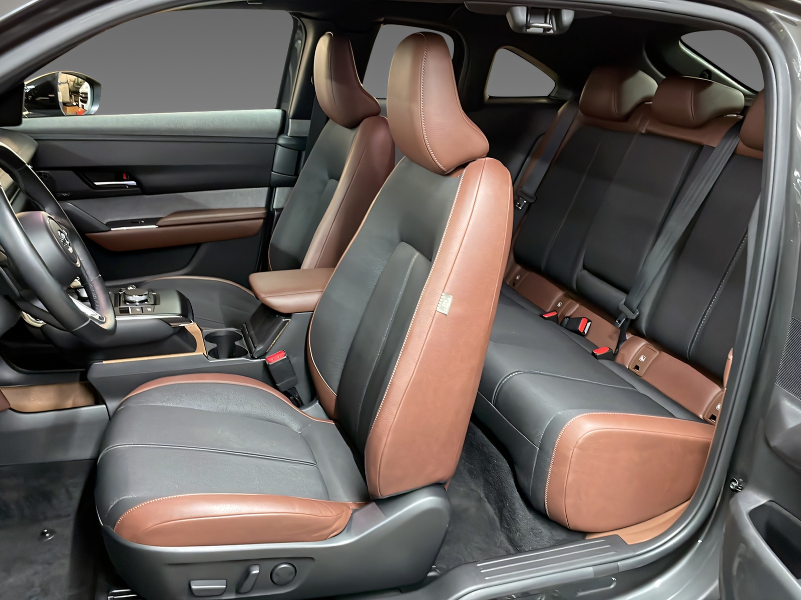 MAZDA MX-30 e-Skyactiv Revolution - 12