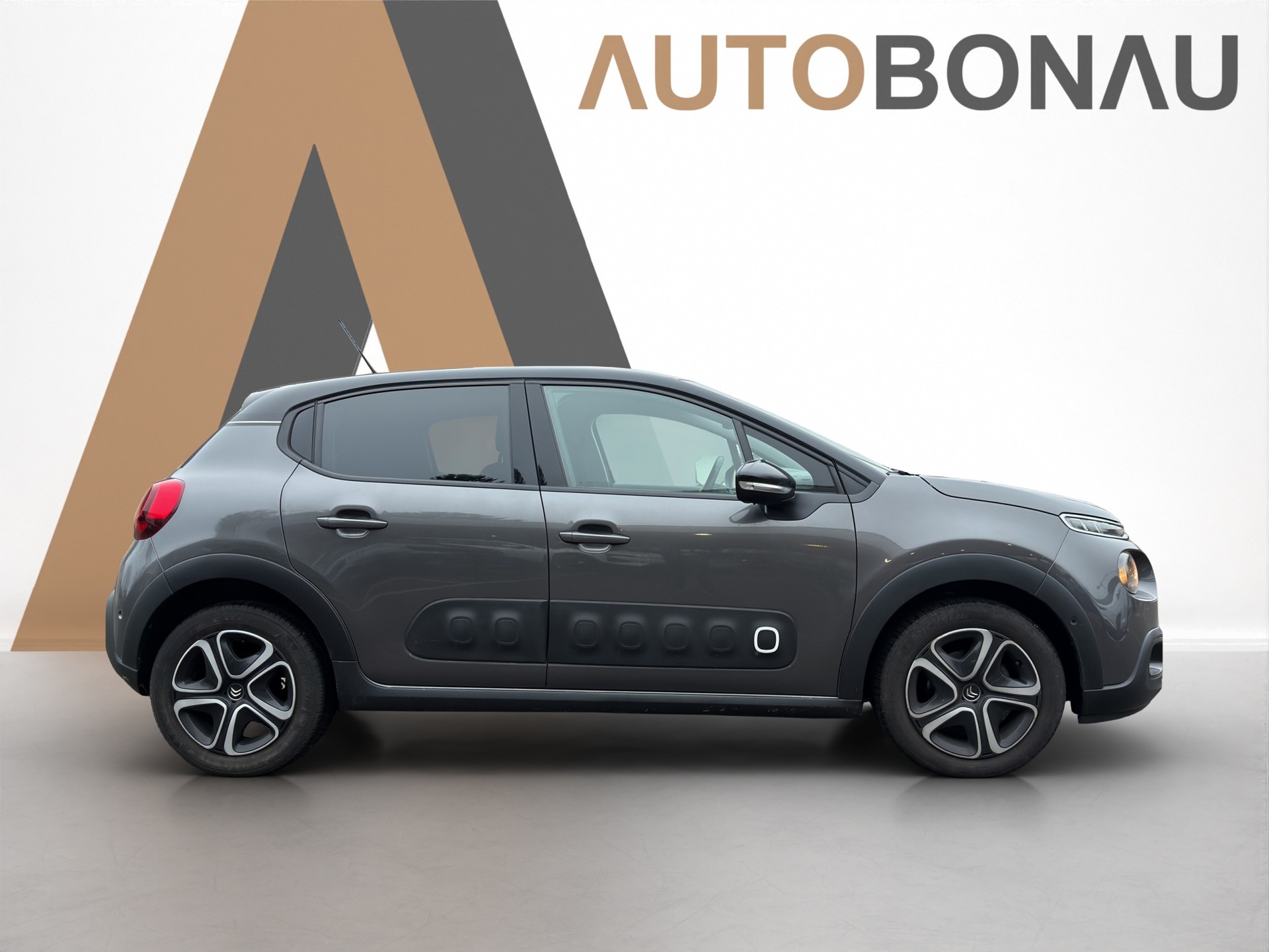 CITROEN C3 1.2 PureTech Shine - 6