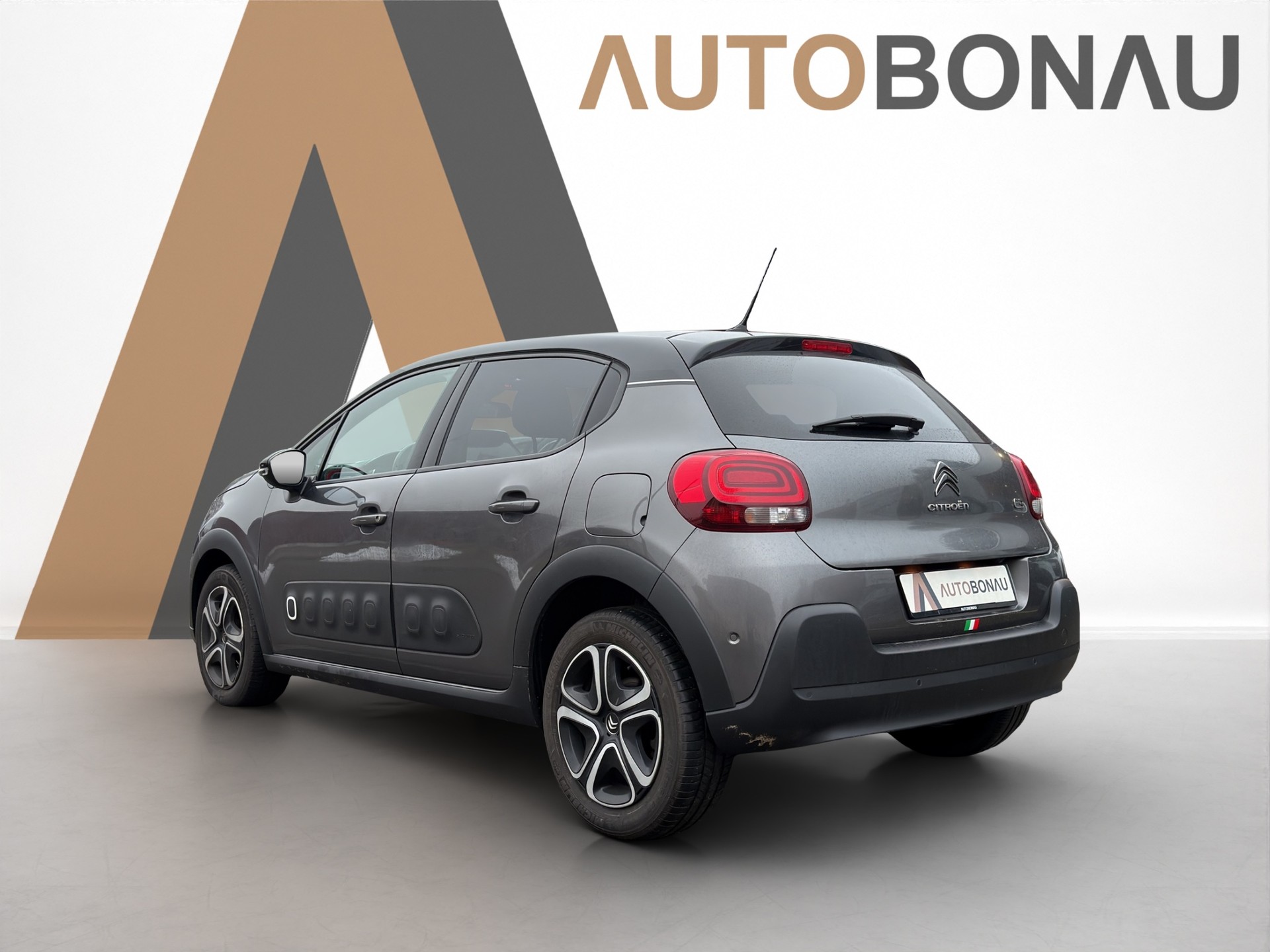 CITROEN C3 1.2 PureTech Shine - 3