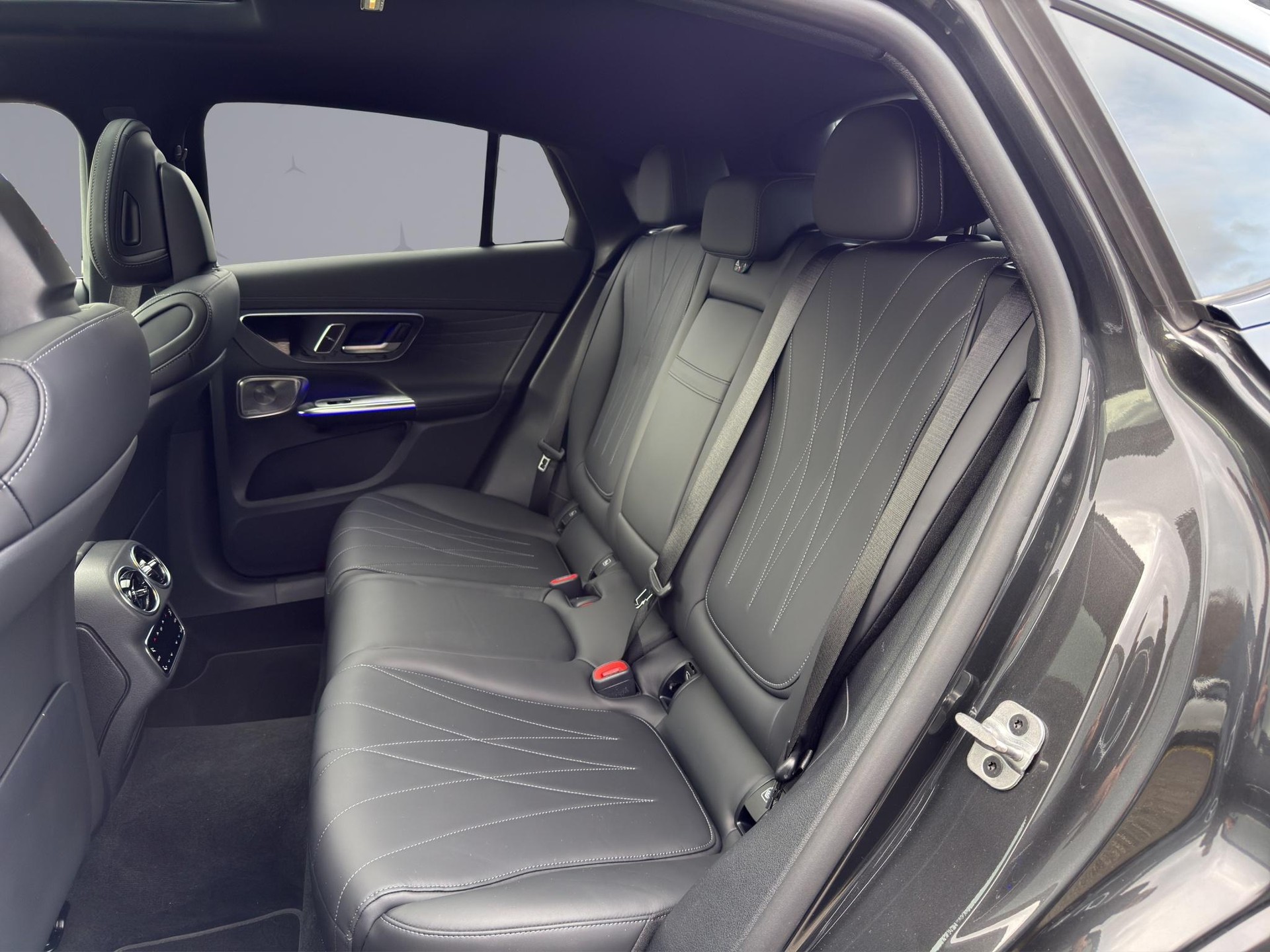 MERCEDES-BENZ GLC 300 de AMG Line 4matic Coupé - 13