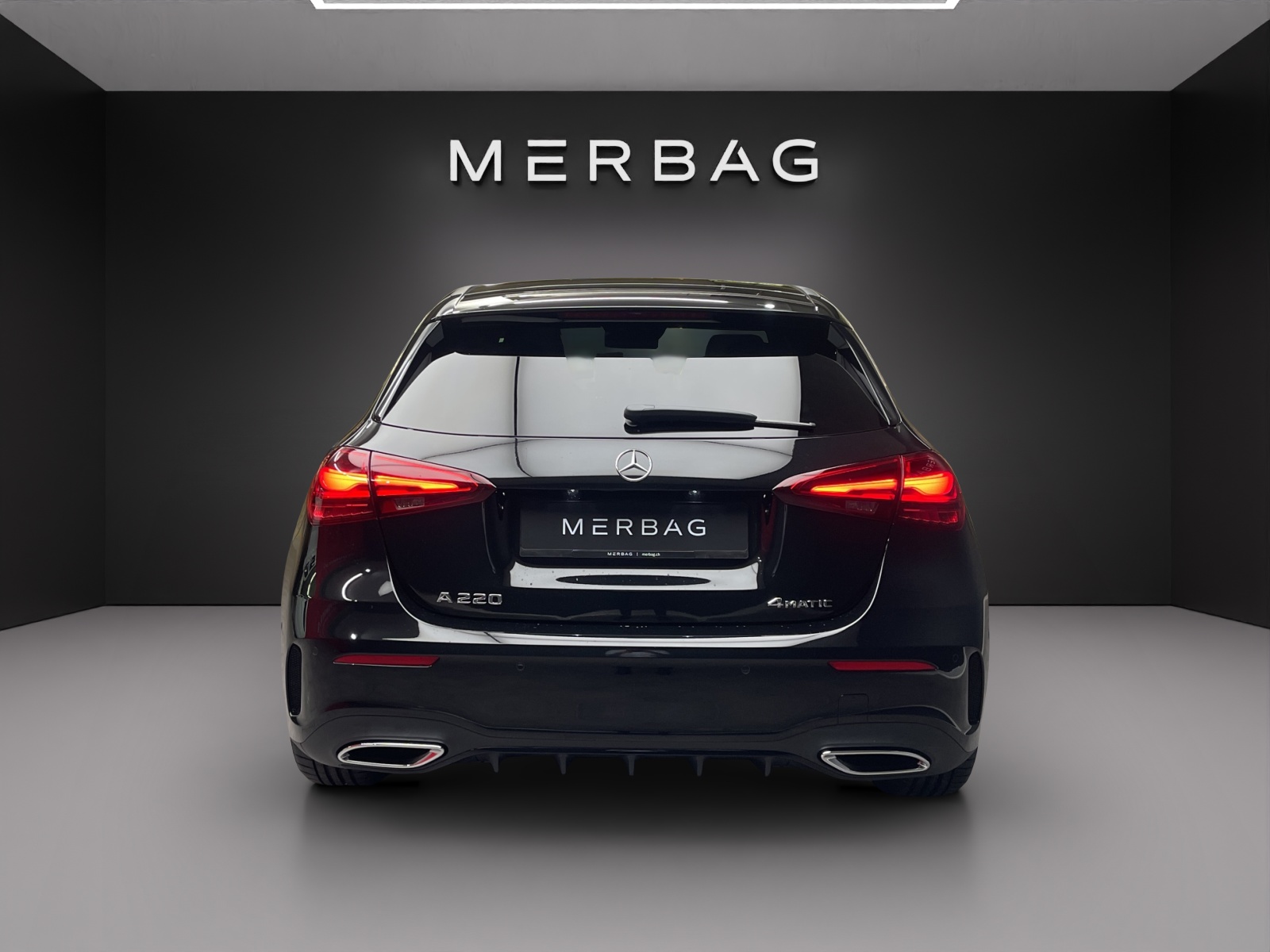 MERCEDES-BENZ A 220 4MATIC Kompaktlimousine - 5