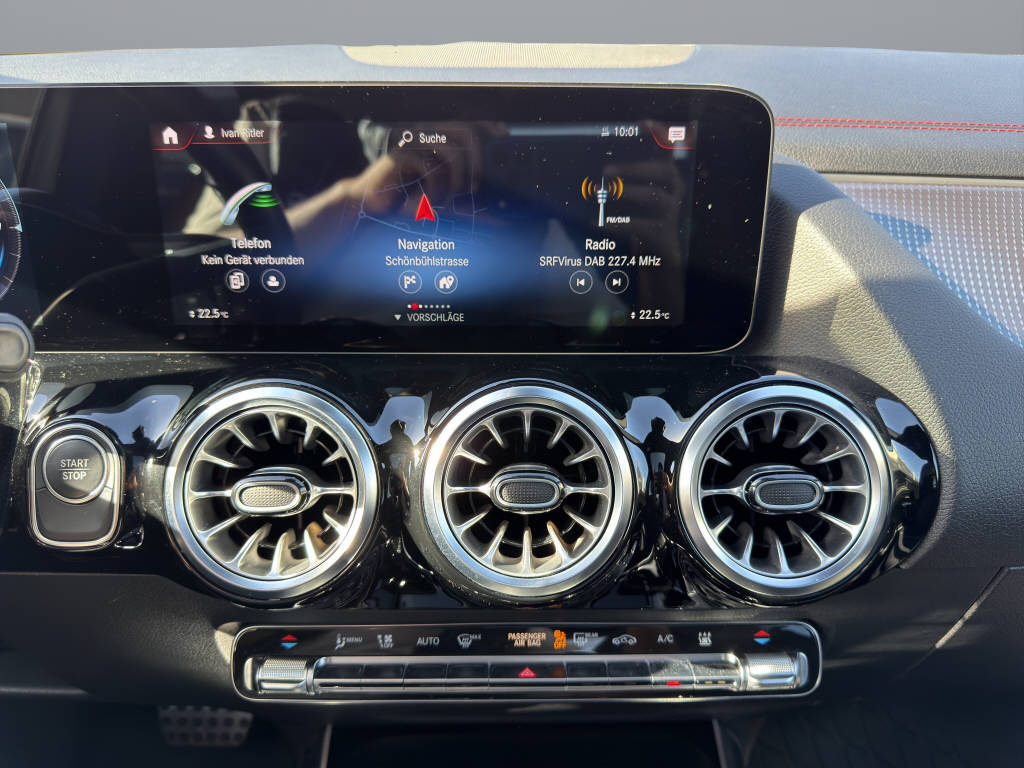 MERCEDES-BENZ EQA 350 Swiss Star AMG Line 4matic - 12