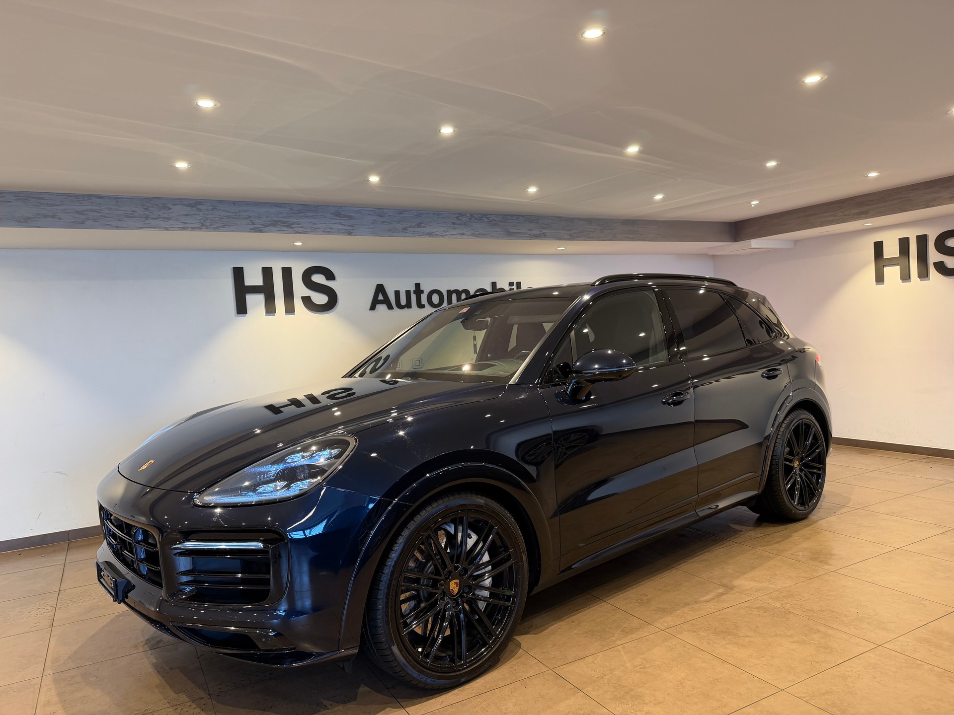 PORSCHE Cayenne 4.0 V8 GTS - 3