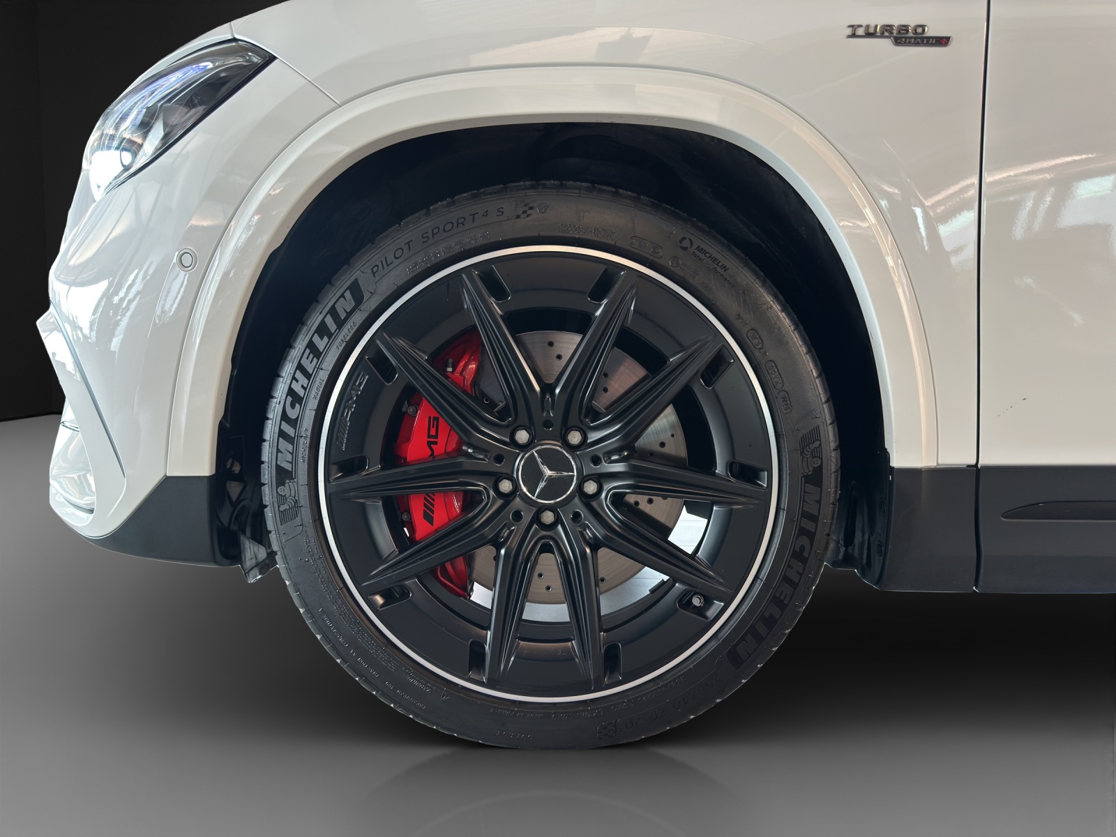 MERCEDES-BENZ GLA AMG 45 S 4M+8G-DCT - 8