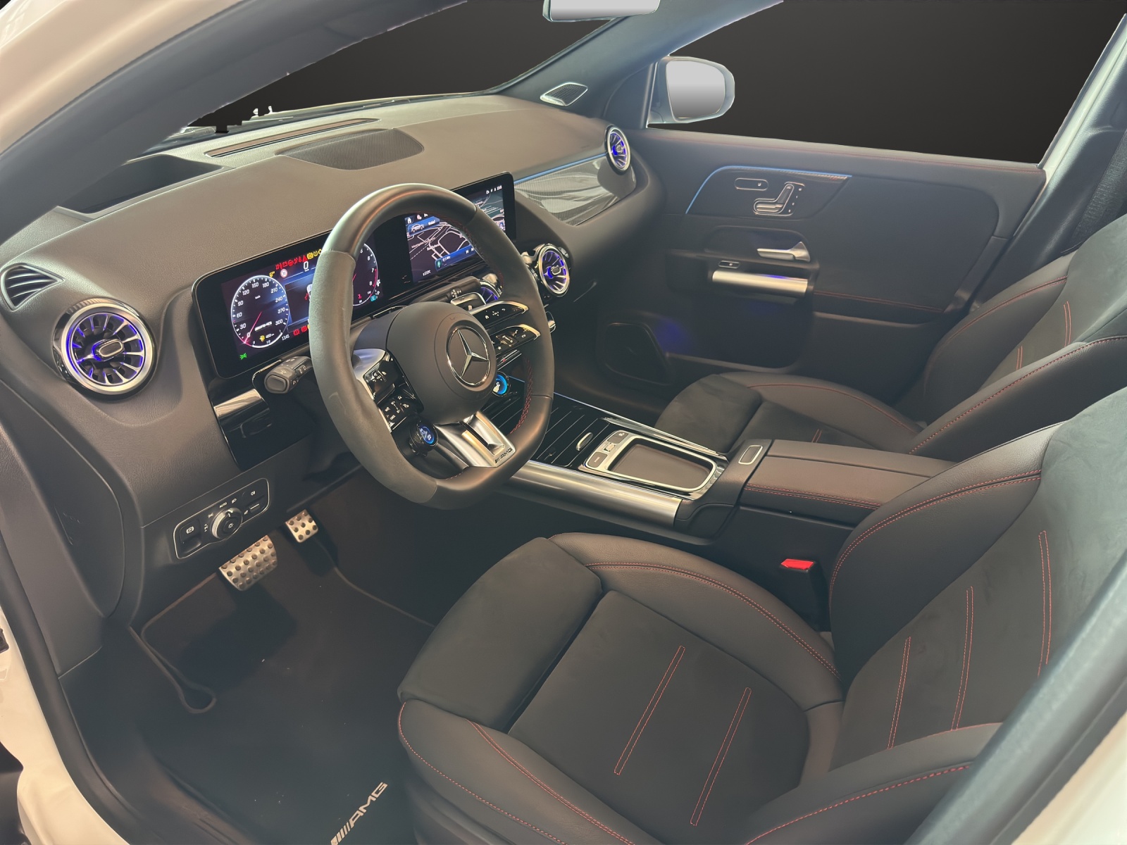 MERCEDES-BENZ GLA AMG 45 S 4M+8G-DCT - 9