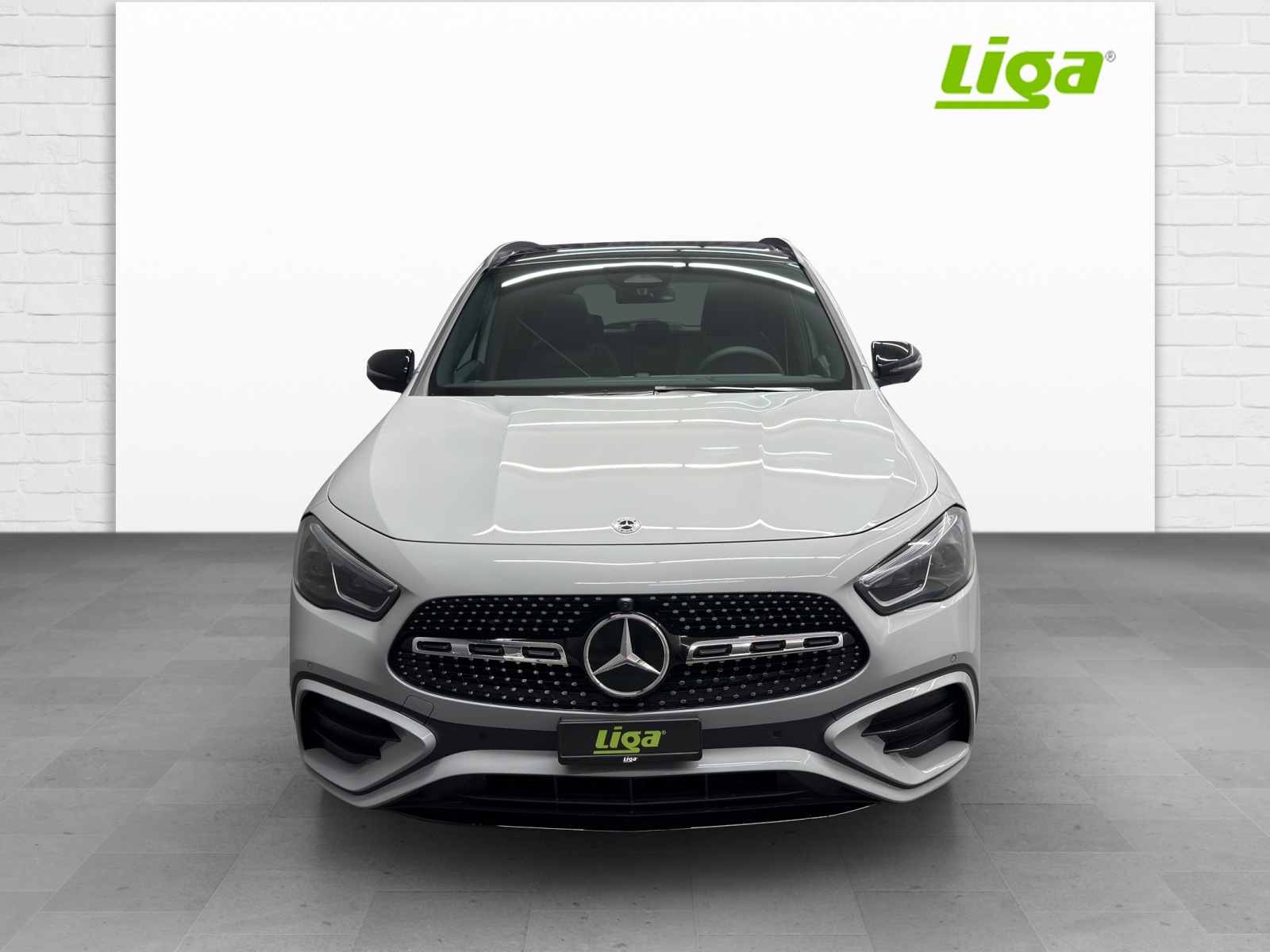 MERCEDES-BENZ GLA 200 AMG Line Night Star - 2
