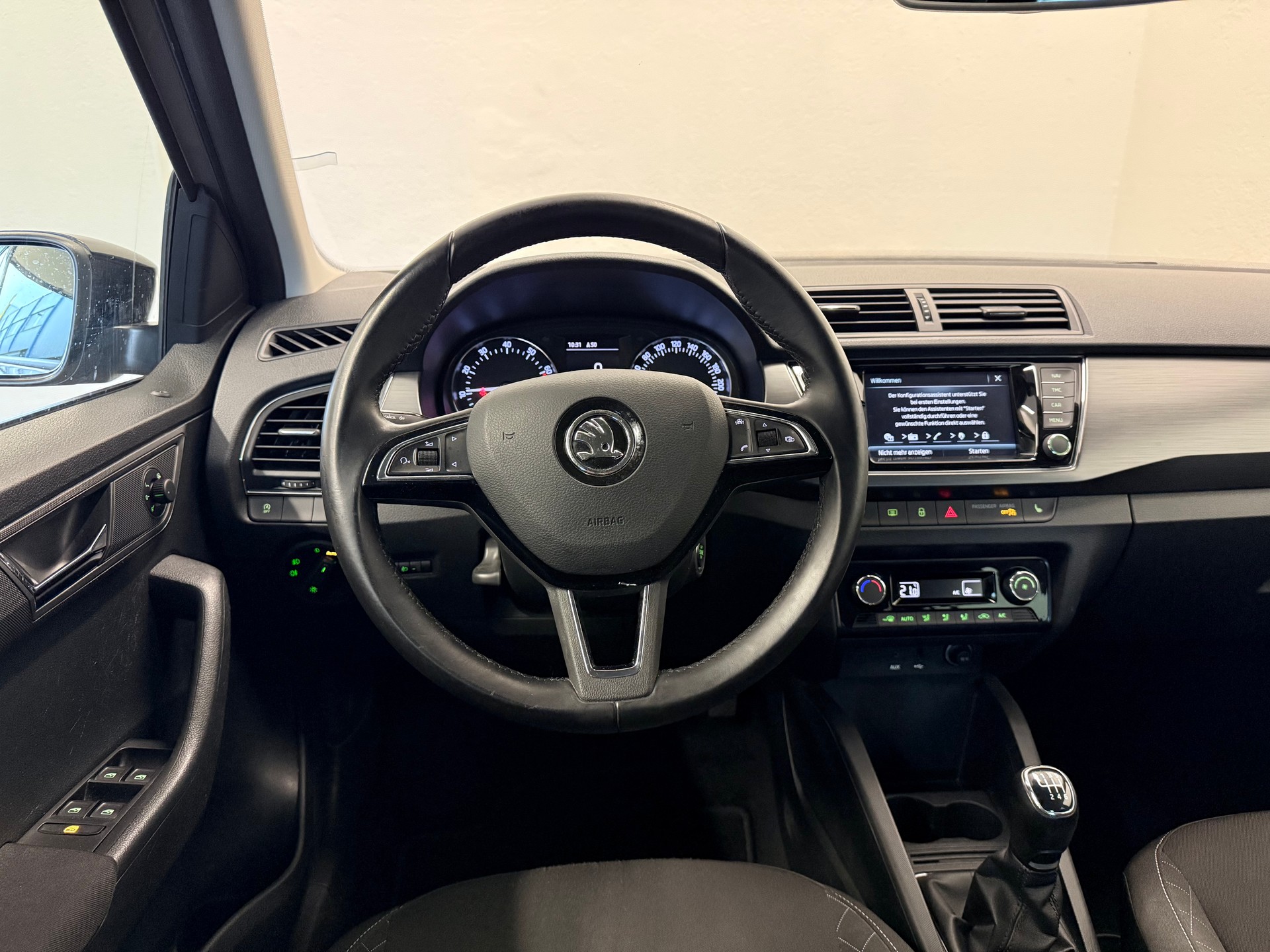 SKODA Fabia 1.0 TSI Monte Carlo - 11