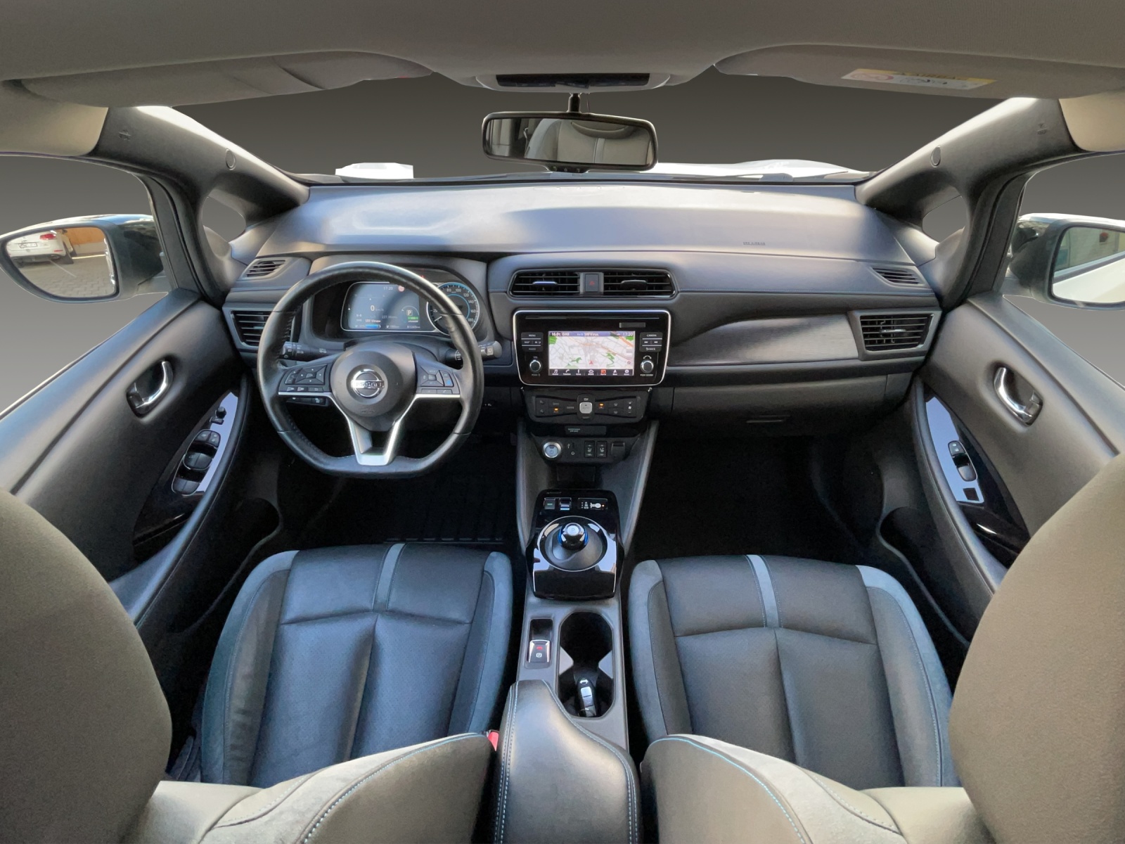 NISSAN Leaf Tekna - 7
