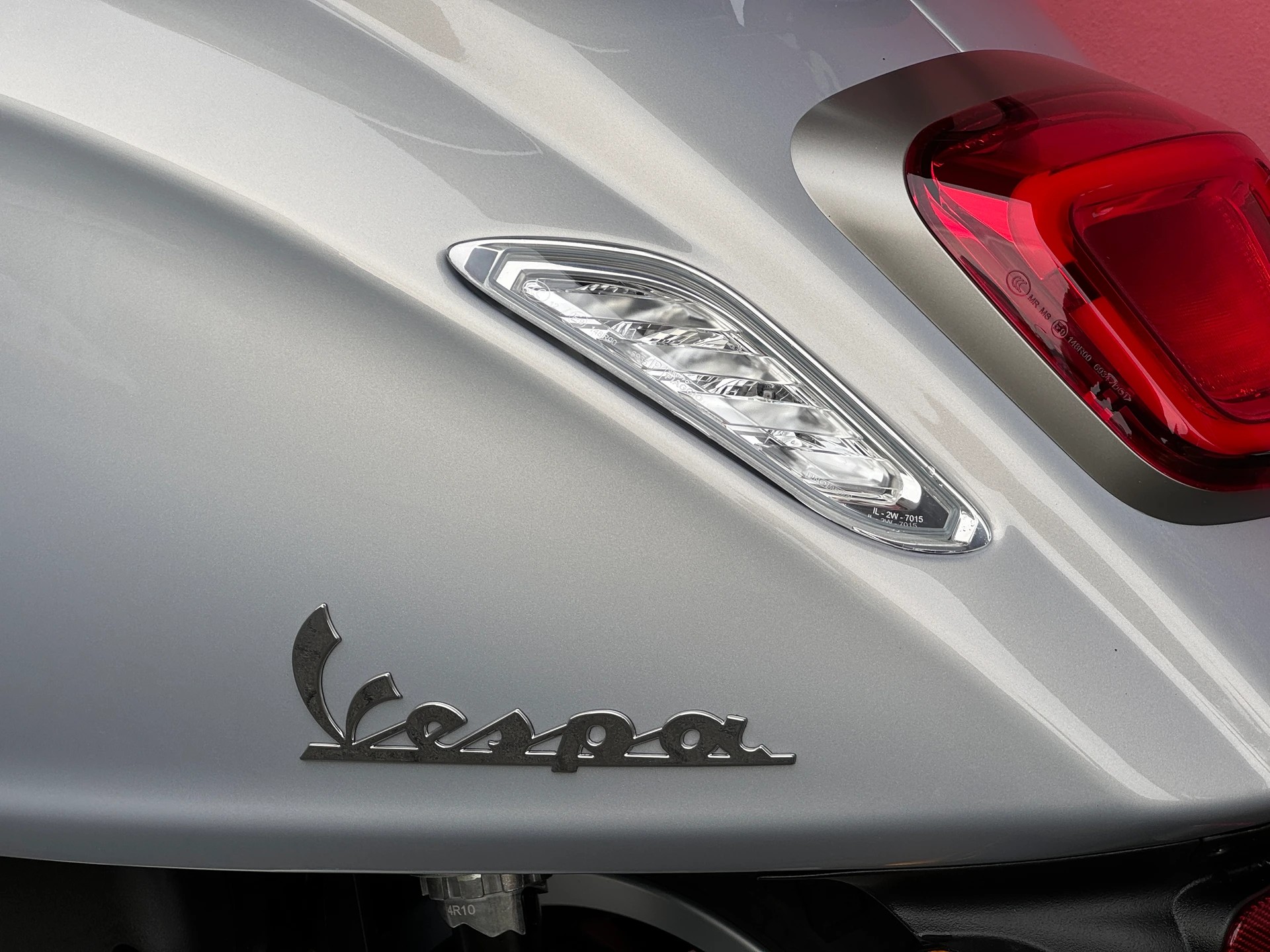 PIAGGIO Vespa 125 Primavera Tech ABS - 8