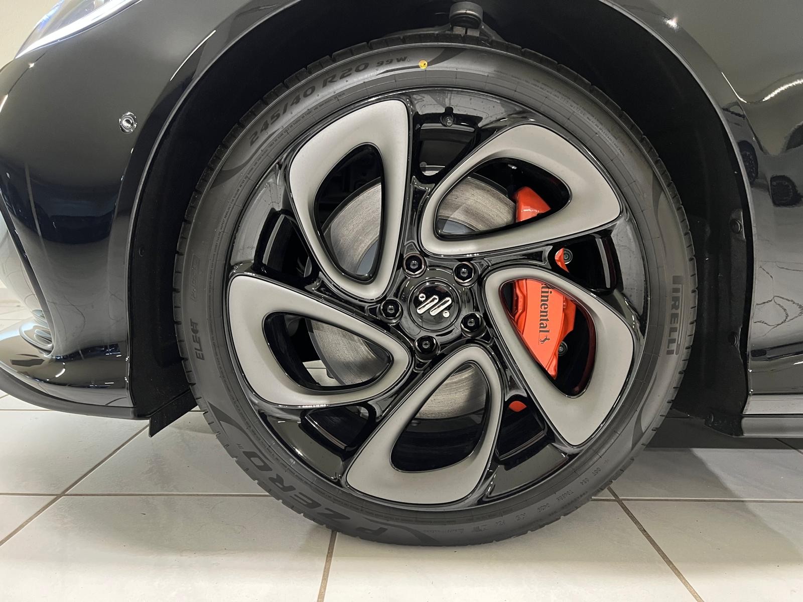MG IM5 EV 100kWh Performance 20 AWD - 6