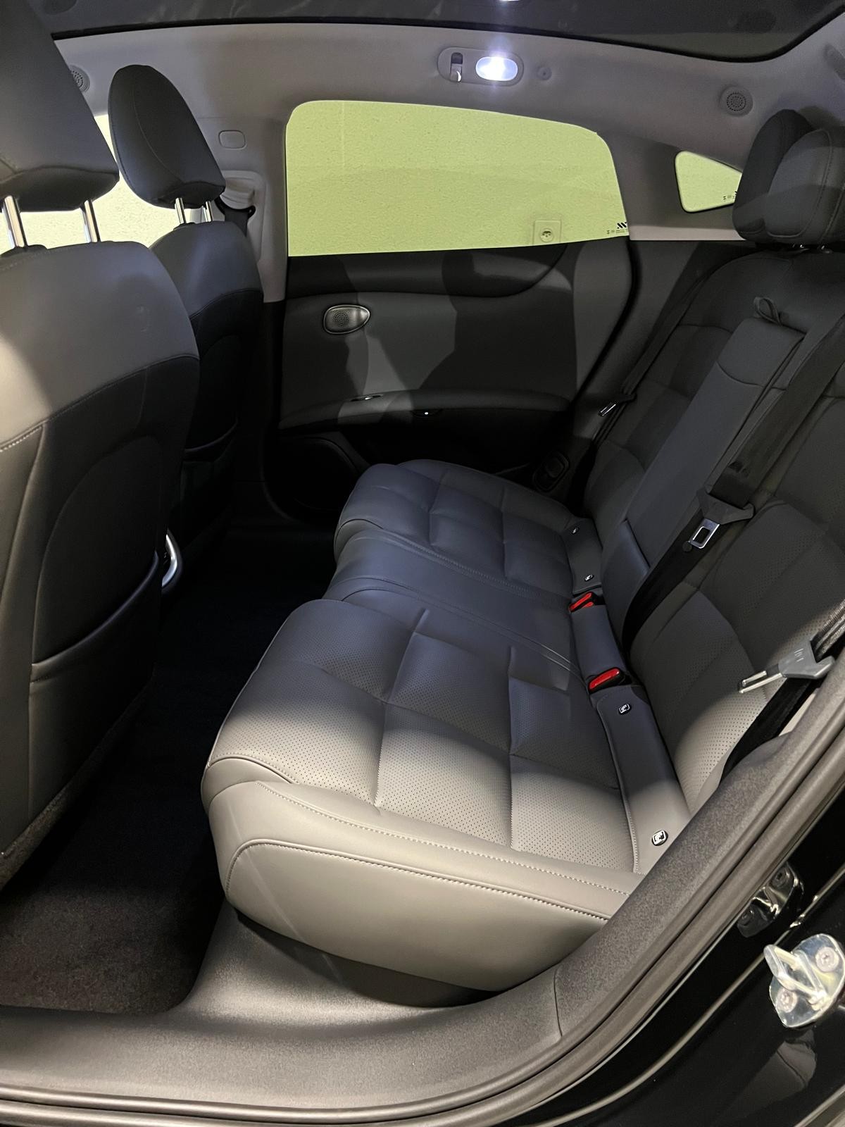 MG IM5 EV 100kWh Performance 20 AWD - 8