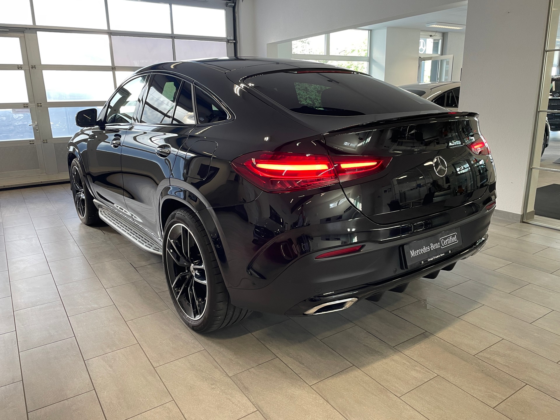 MERCEDES-BENZ GLE Coupé 400 e 4Matic+ 9G-Tronic AMG Line - 5
