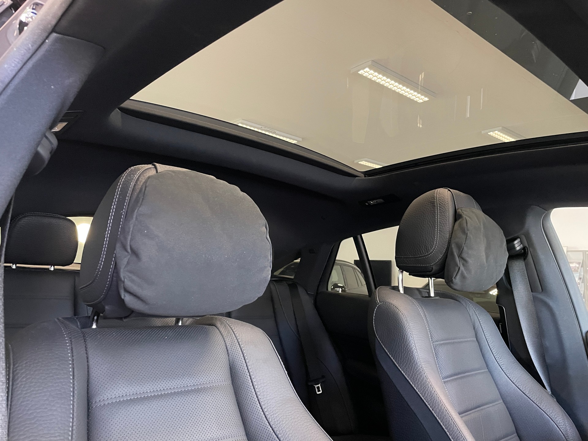 MERCEDES-BENZ GLE Coupé 400 e 4Matic+ 9G-Tronic AMG Line - 26