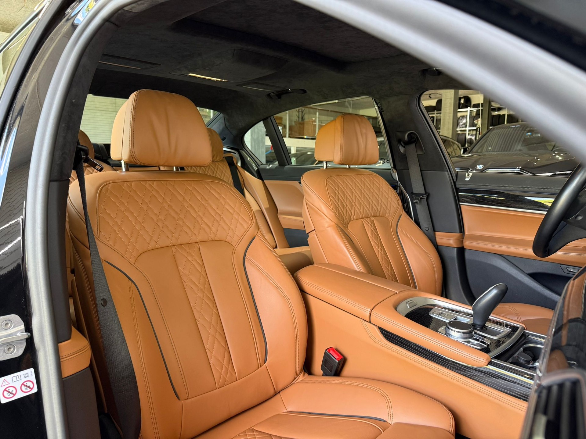 BMW 745Le xDrive Steptronic - 13