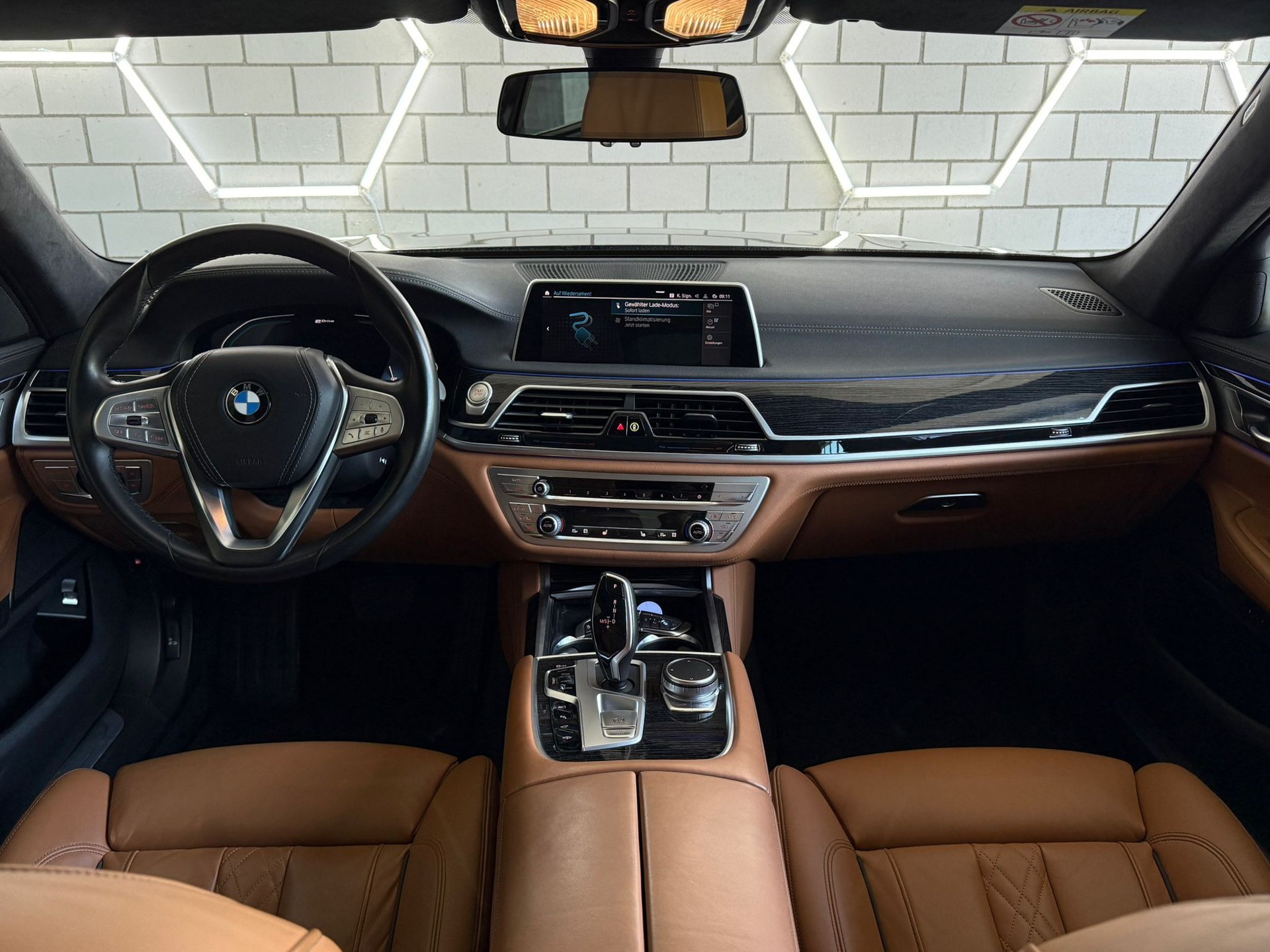 BMW 745Le xDrive Steptronic - 9