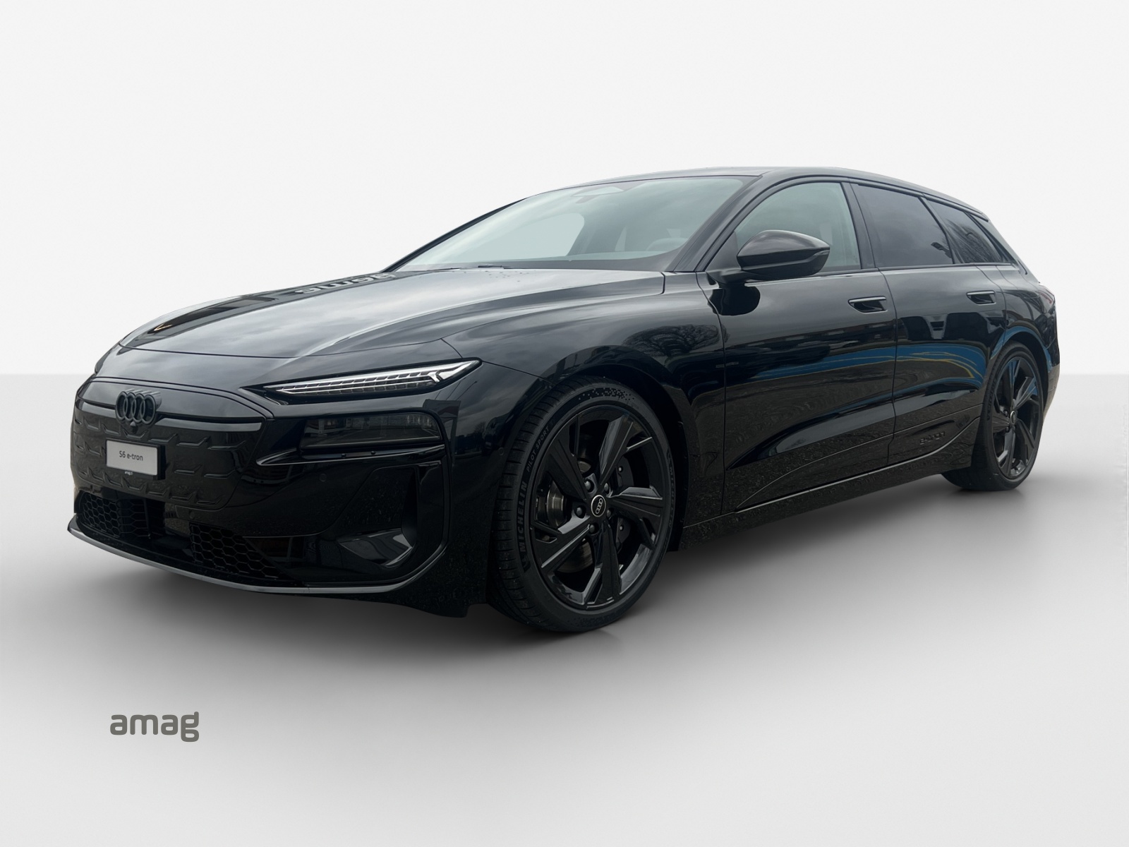 AUDI S6 Avant e-tron quattro