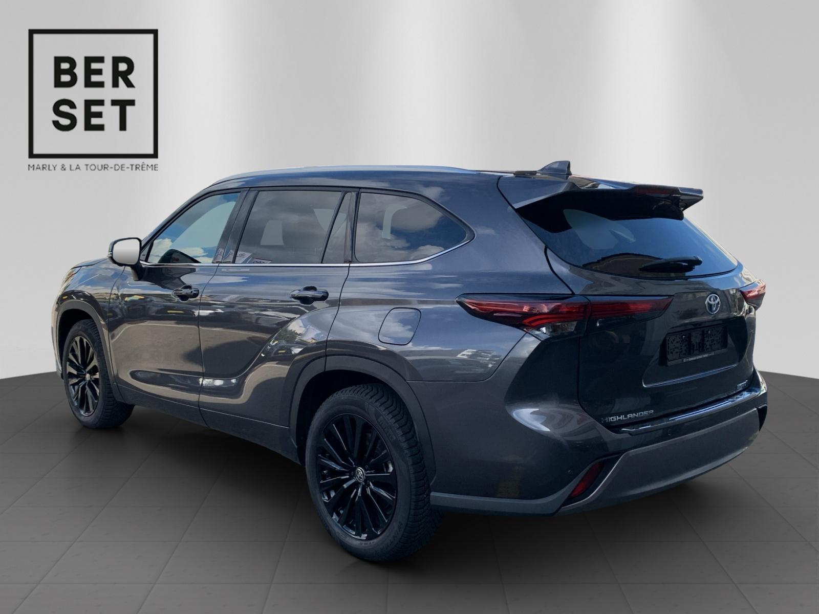 TOYOTA Highlander 2.5 HSD Premium - 2