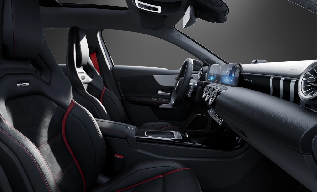 MERCEDES-BENZ A AMG 35 4Matic 8G-DCT - 10