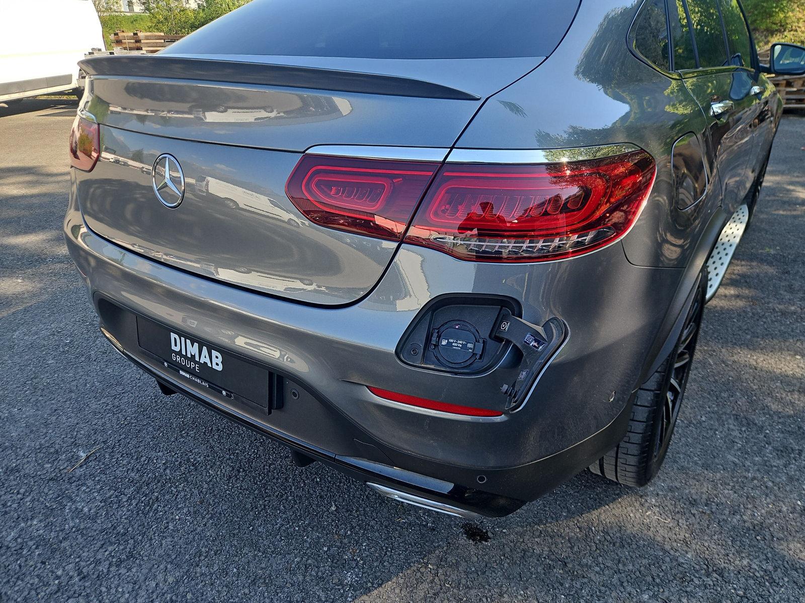 MERCEDES-BENZ GLC 300e Coupé AMG Line 4matic - 24