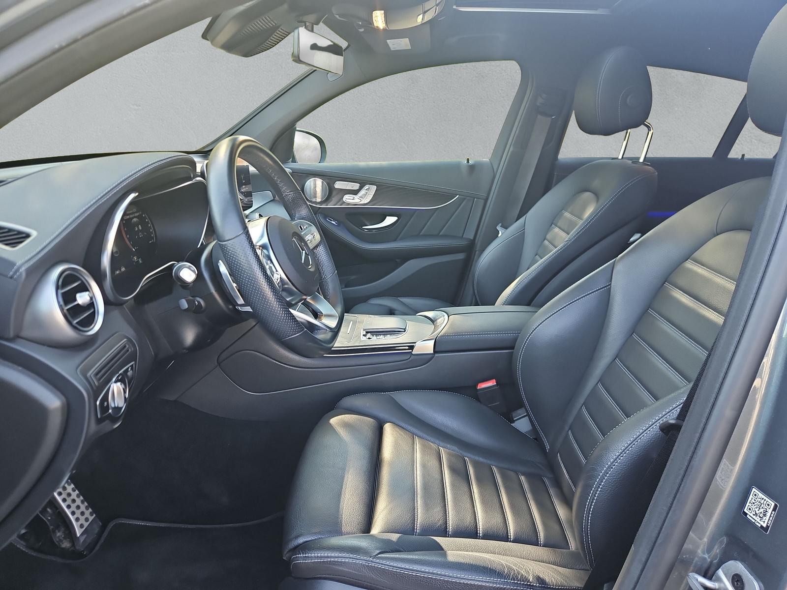 MERCEDES-BENZ GLC 300e Coupé AMG Line 4matic - 11