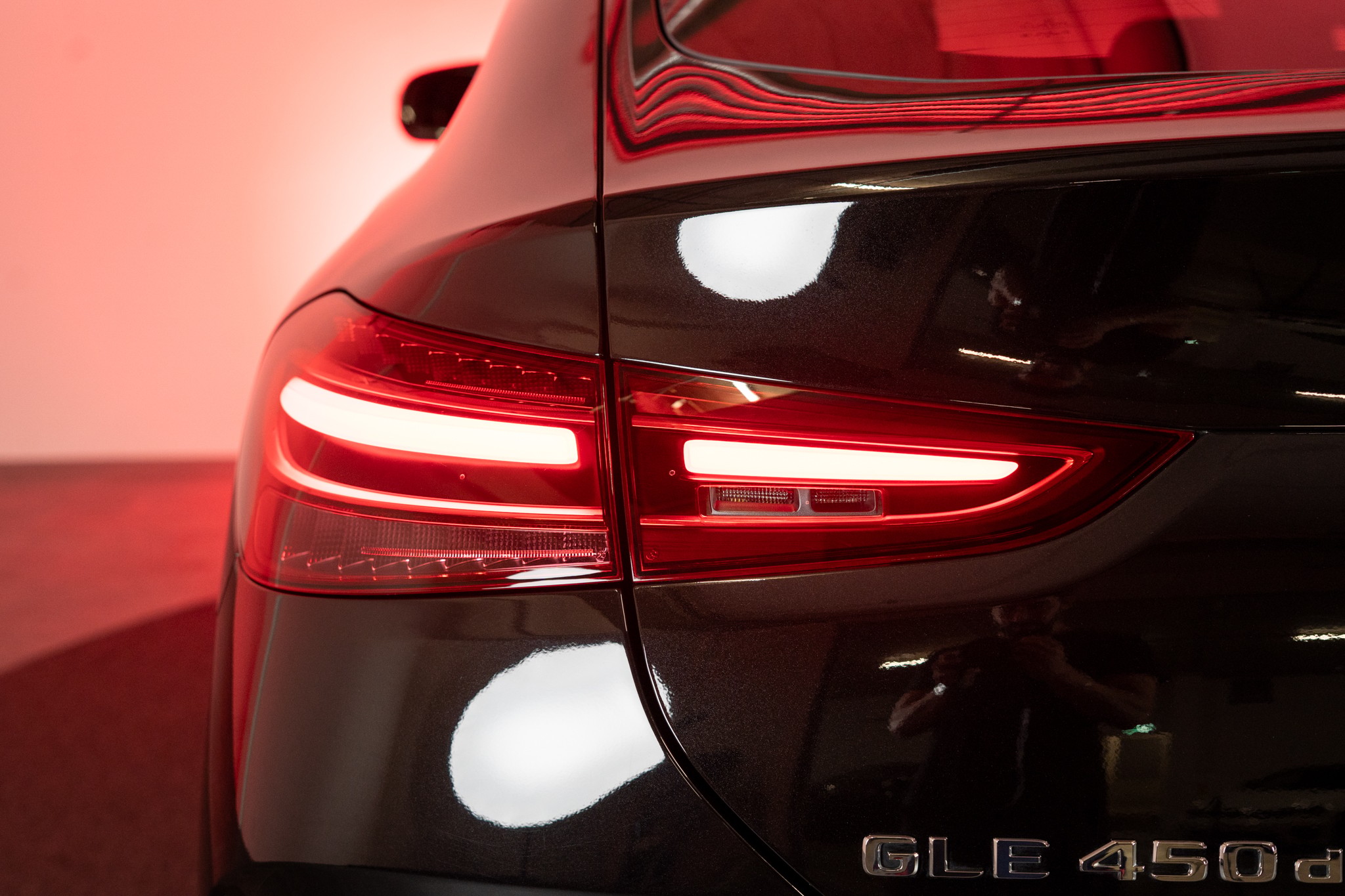 GLE 450 d AMG Line 4matic Coupé / Panorama-Glasdach / Sitzlüftung / 360°Kamera