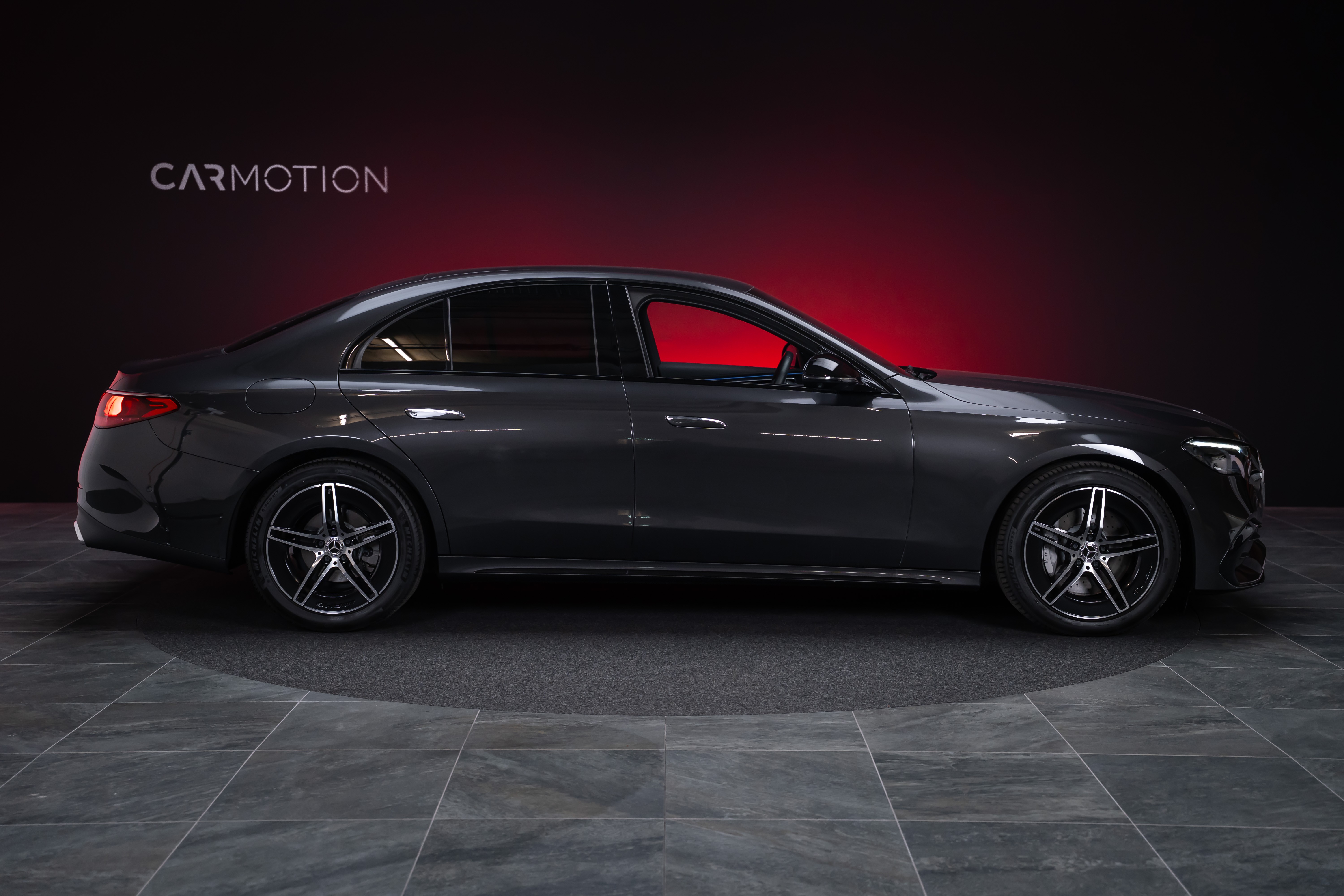 E 220 d AMG Line 4matic / 360°Kamera / Ambientebeleuchtung