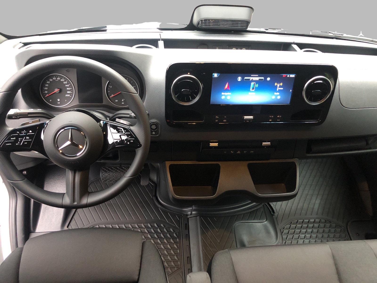 MERCEDES-BENZ Sprinter 319 CDI KA Pro S 9G-TRONIC - 14