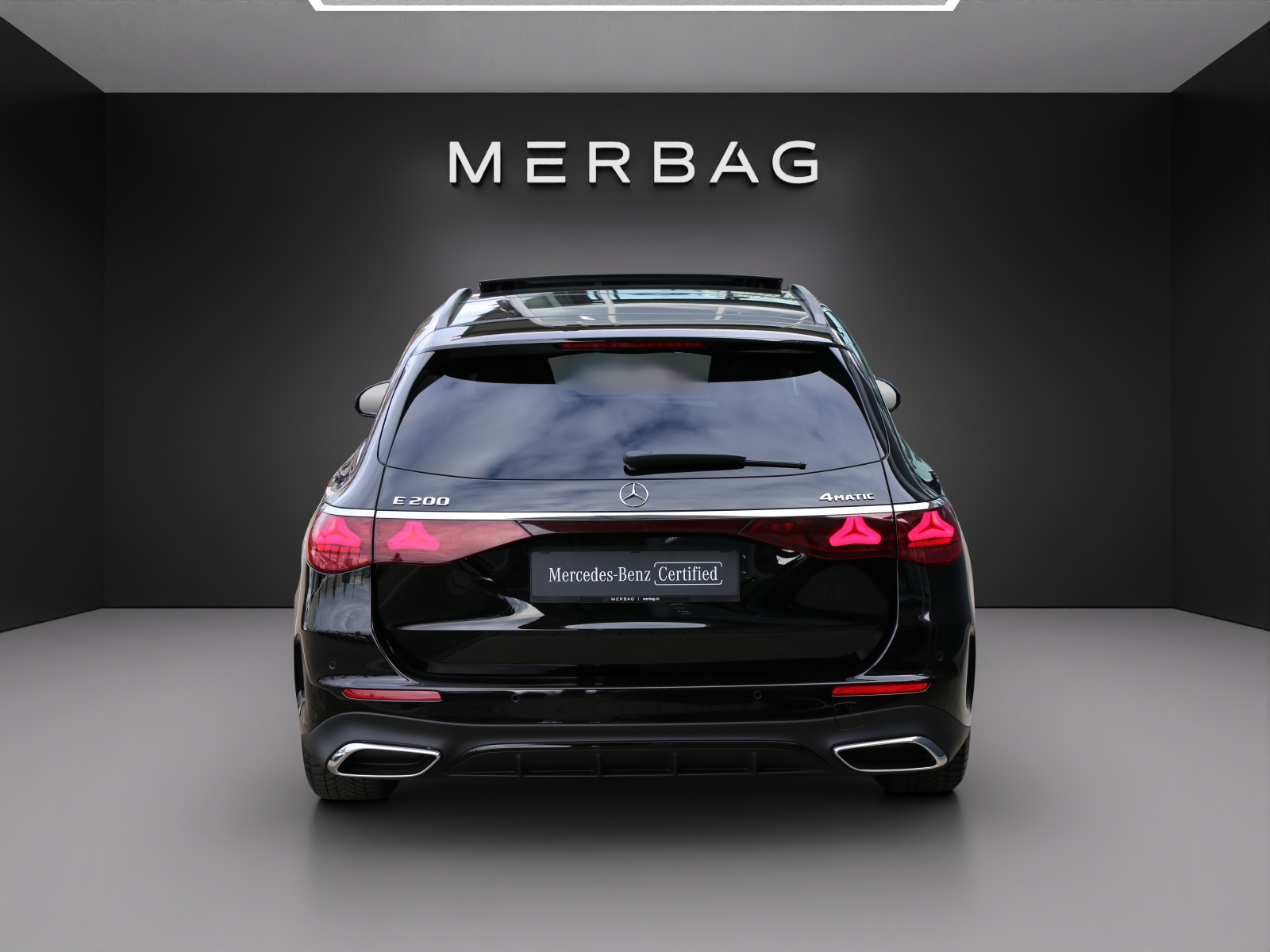 MERCEDES-BENZ E 200 4Matic T 9G-Tronic - 4
