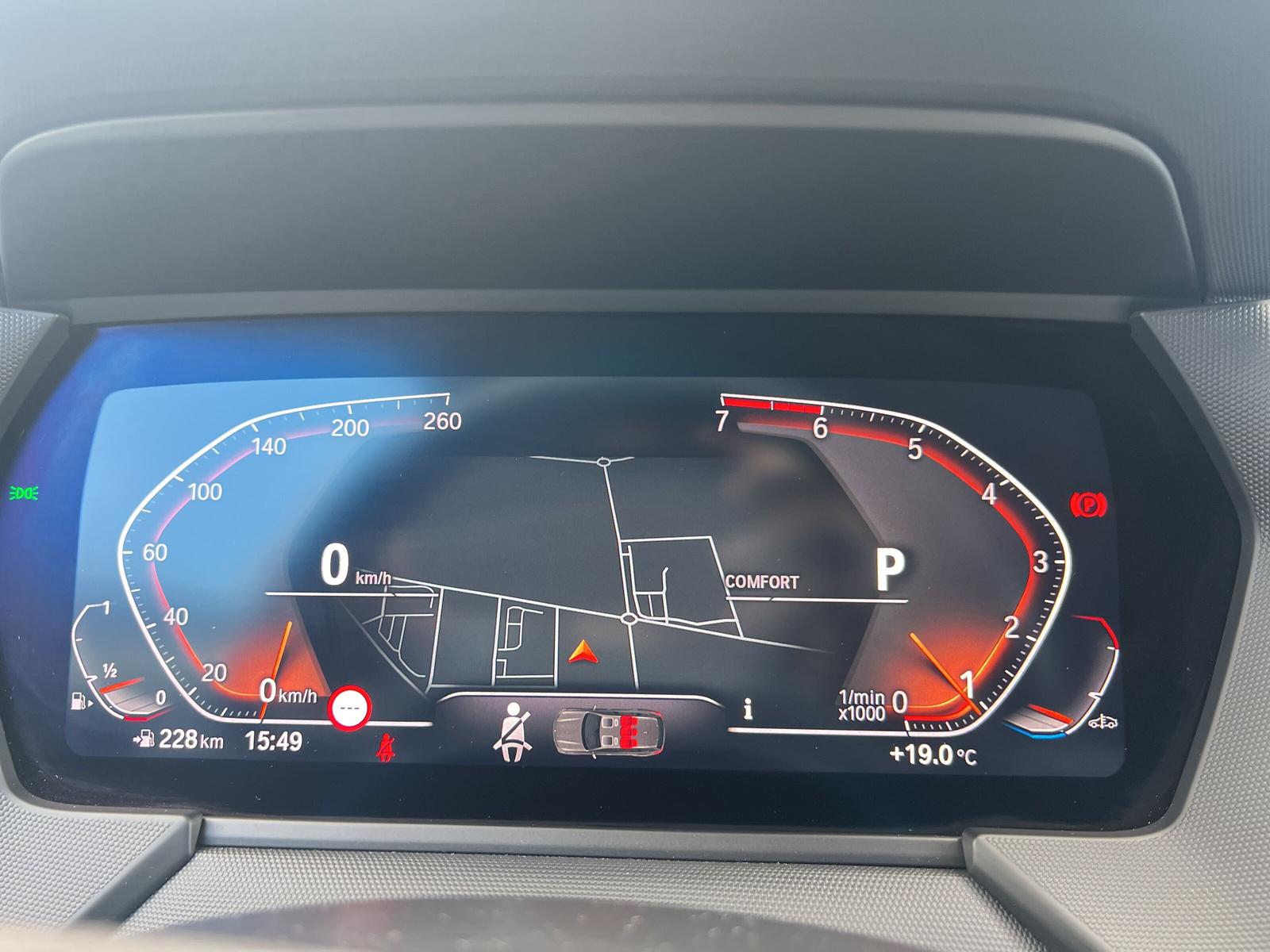 BMW 118i Steptronic F40 (CH) 📍 - 12