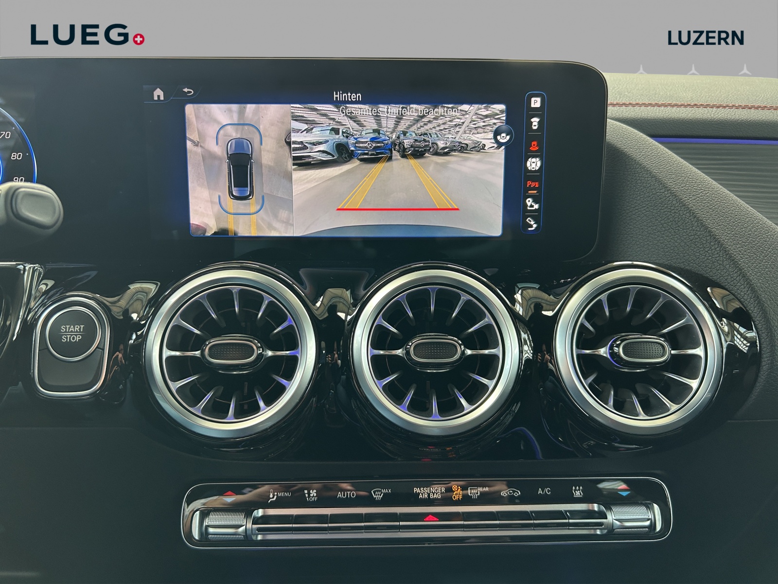 MERCEDES-BENZ EQA 250+ 70,5kWh - 12