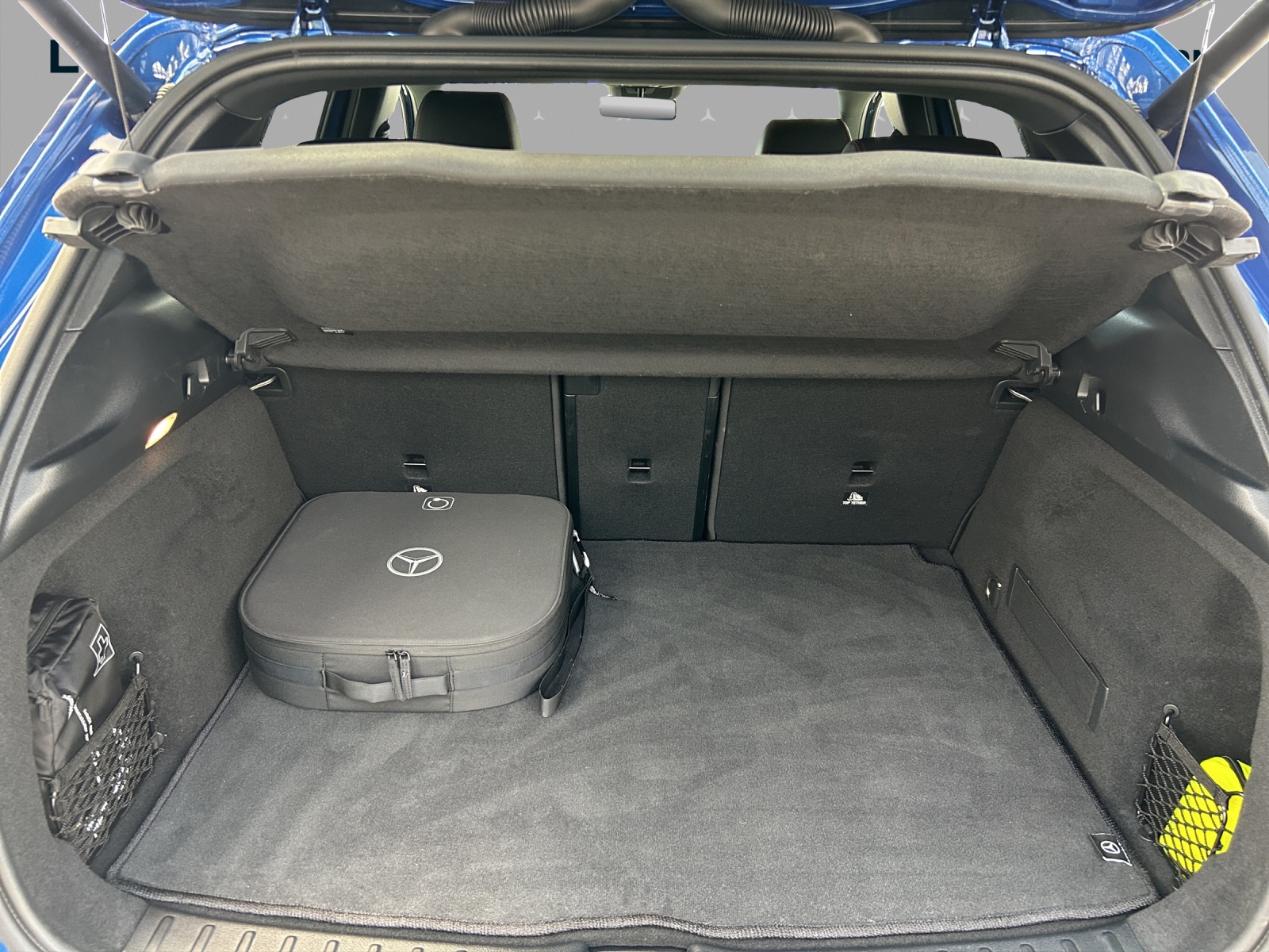 MERCEDES-BENZ EQA 250+ 70,5kWh - 15