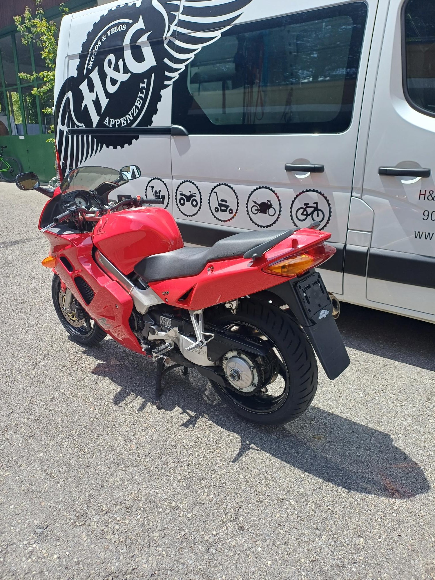 HONDA VFR 800 FI - 3