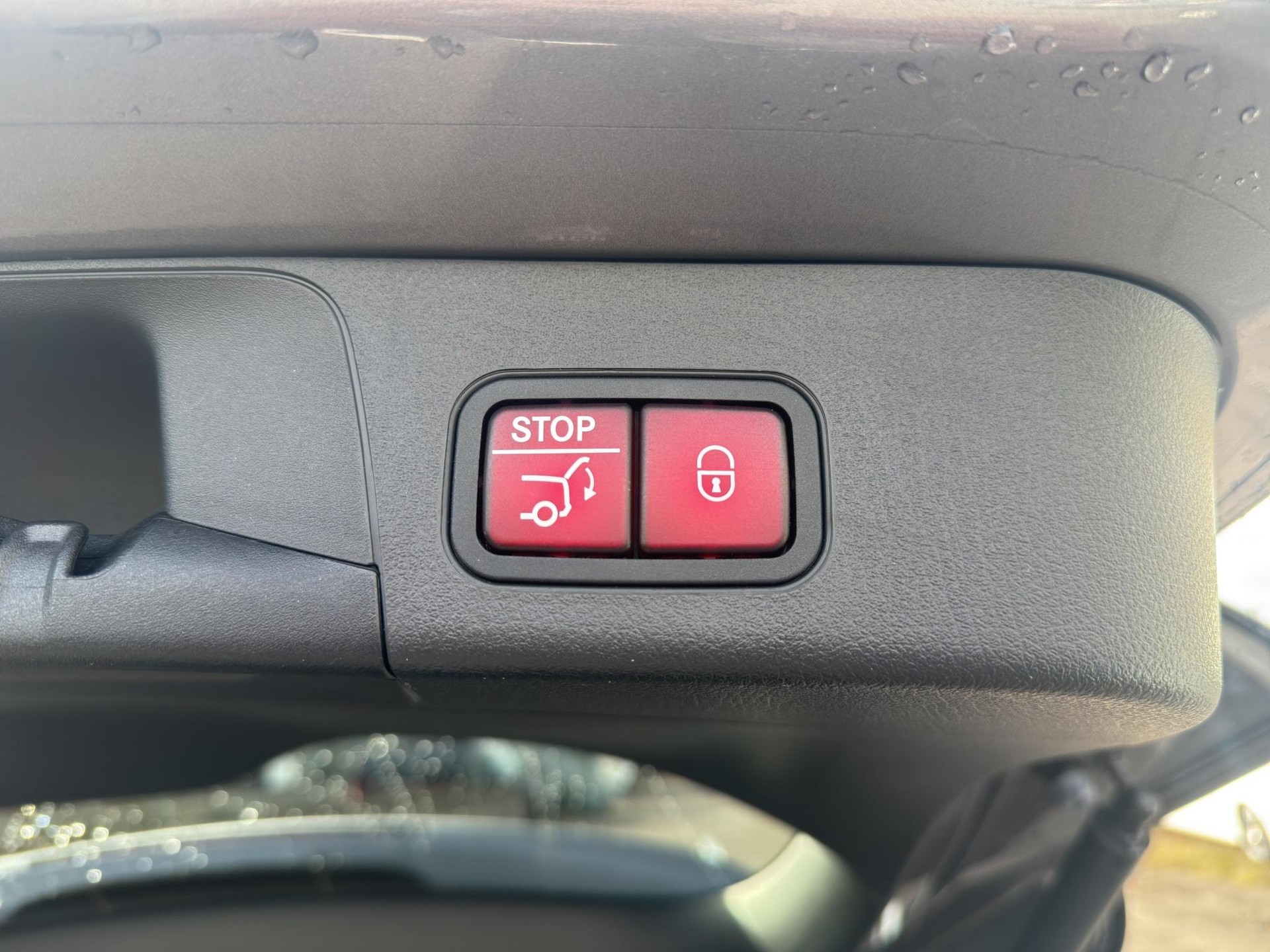 MERCEDES-BENZ EQB 300 Electric Art Line 4matic - 17