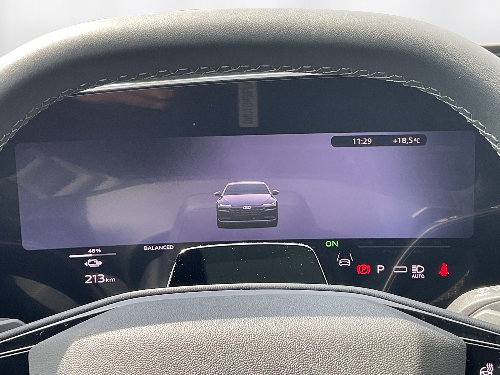AUDI S6 Avant e-tron quattro - 8