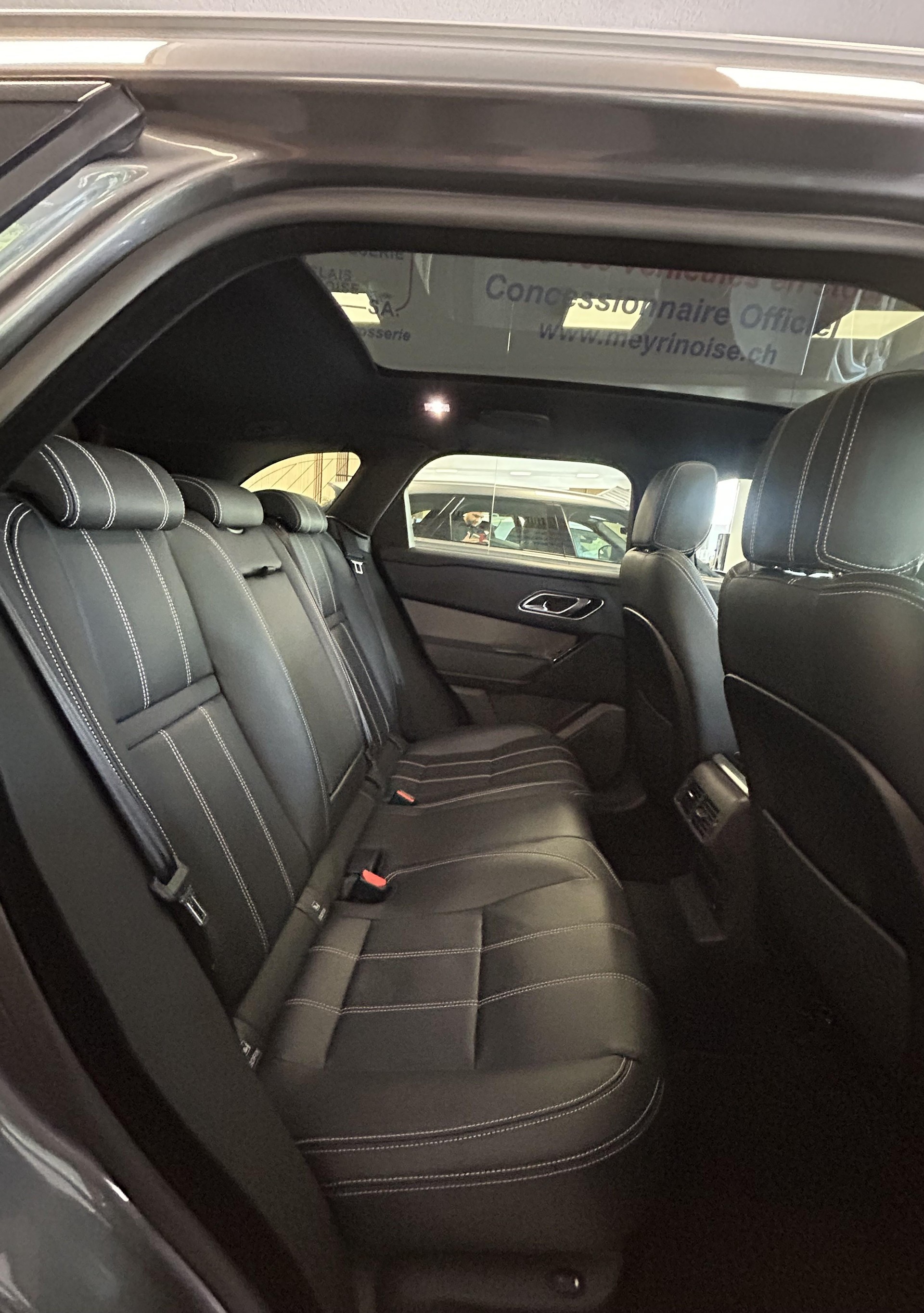 LAND ROVER Range Rover Velar 2.0 T S - 19