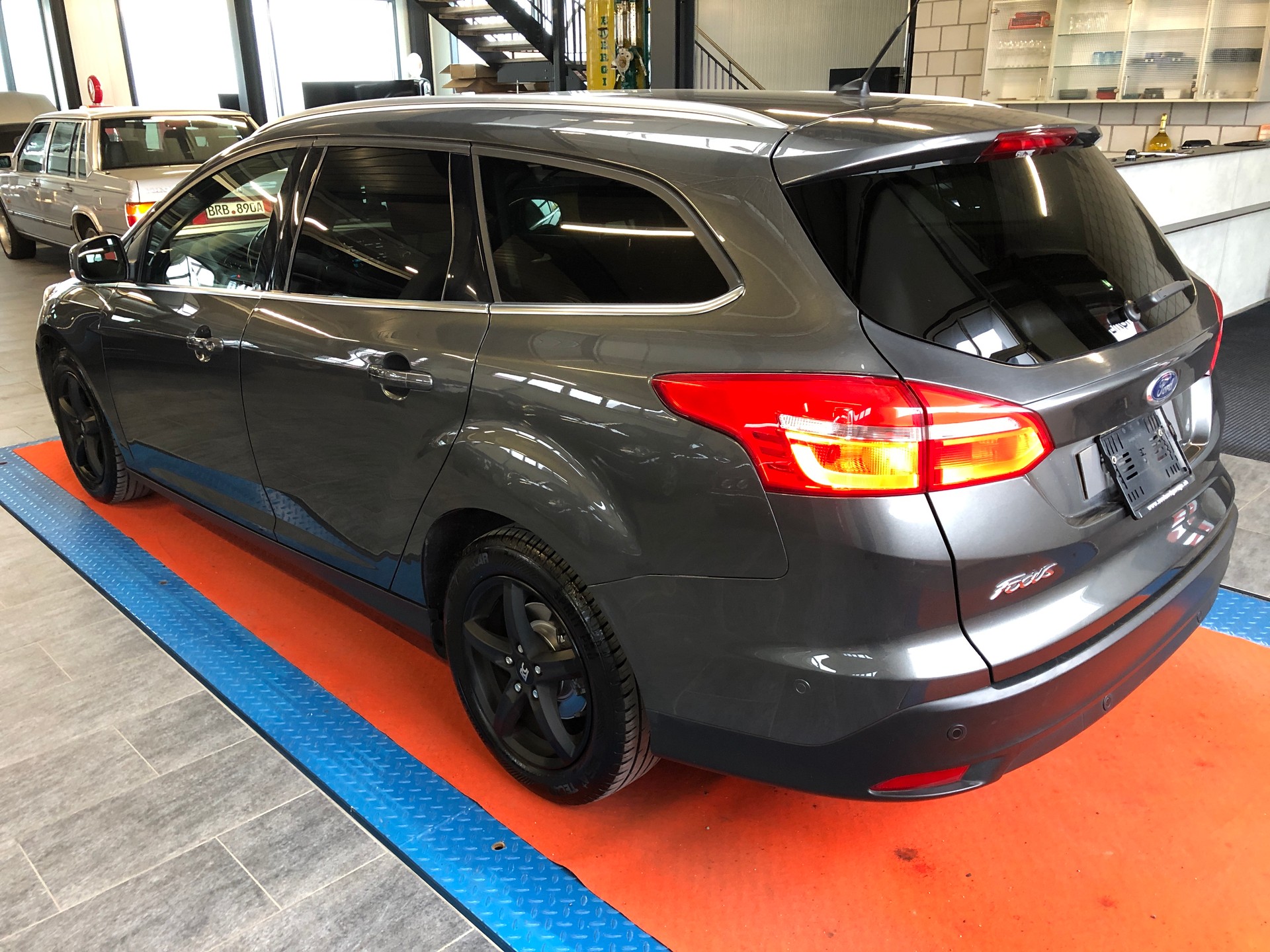 FORD Focus 1.5 TDCi ECOnetic Business - 6