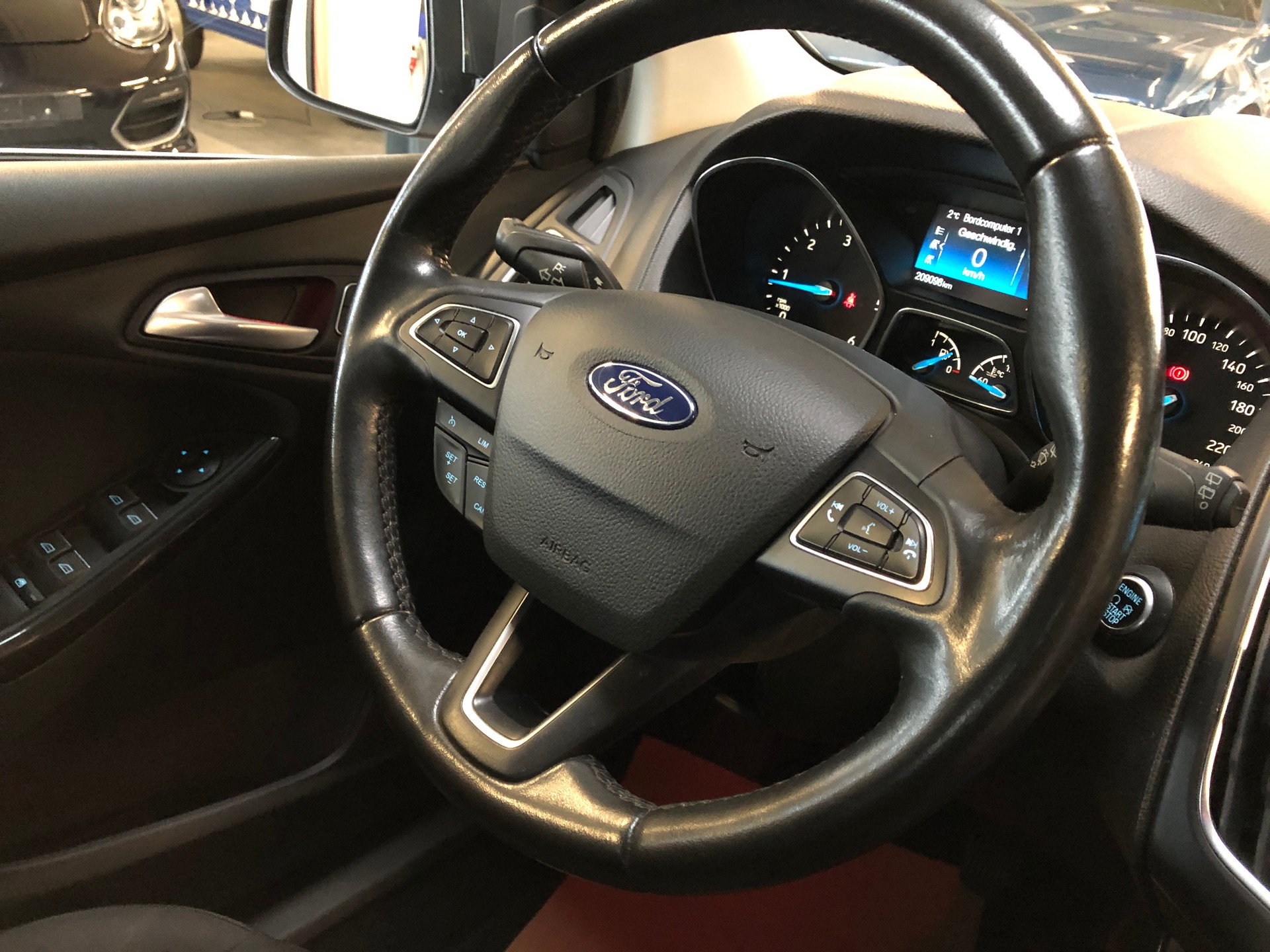 FORD Focus 1.5 TDCi ECOnetic Business - 28