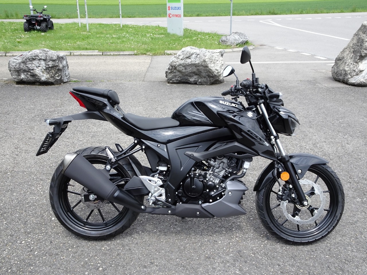 SUZUKI GSX-S 125