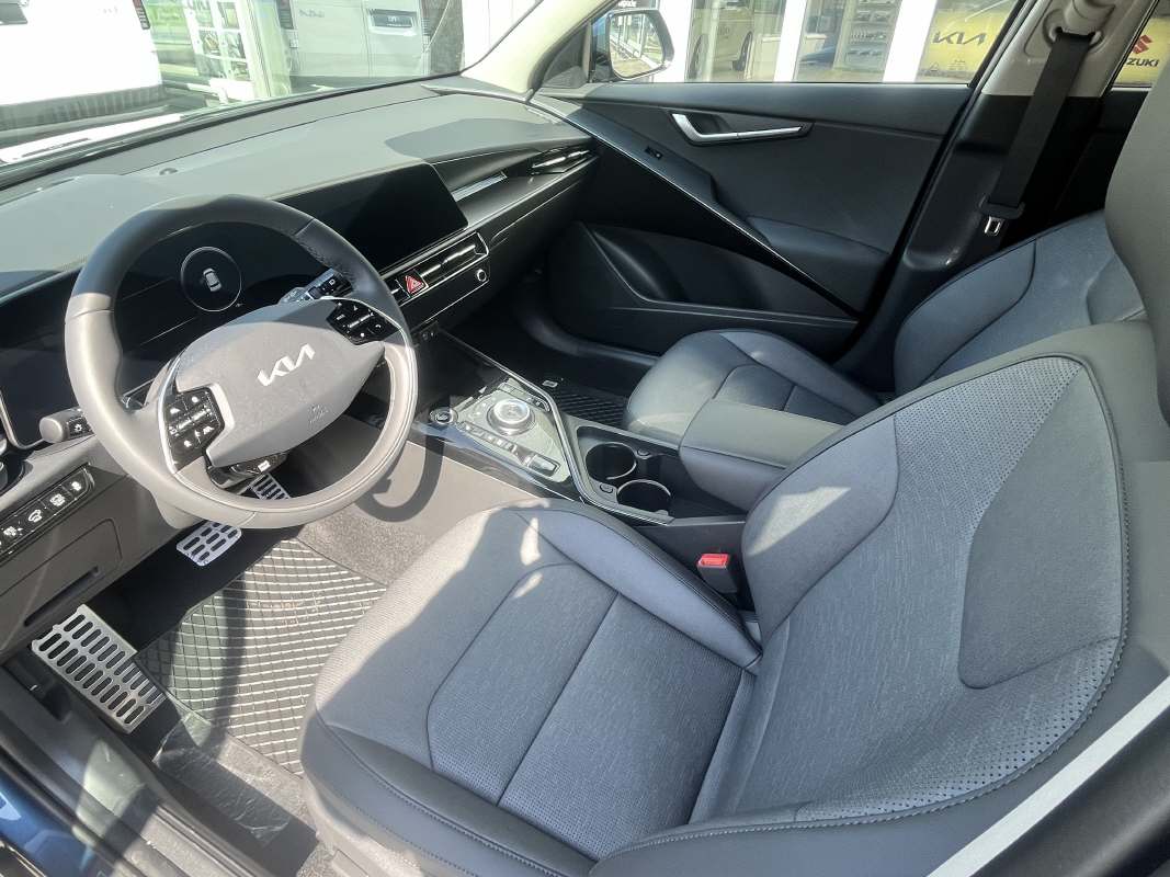 KIA Niro 1.6 GDi Hybrid Style - 3