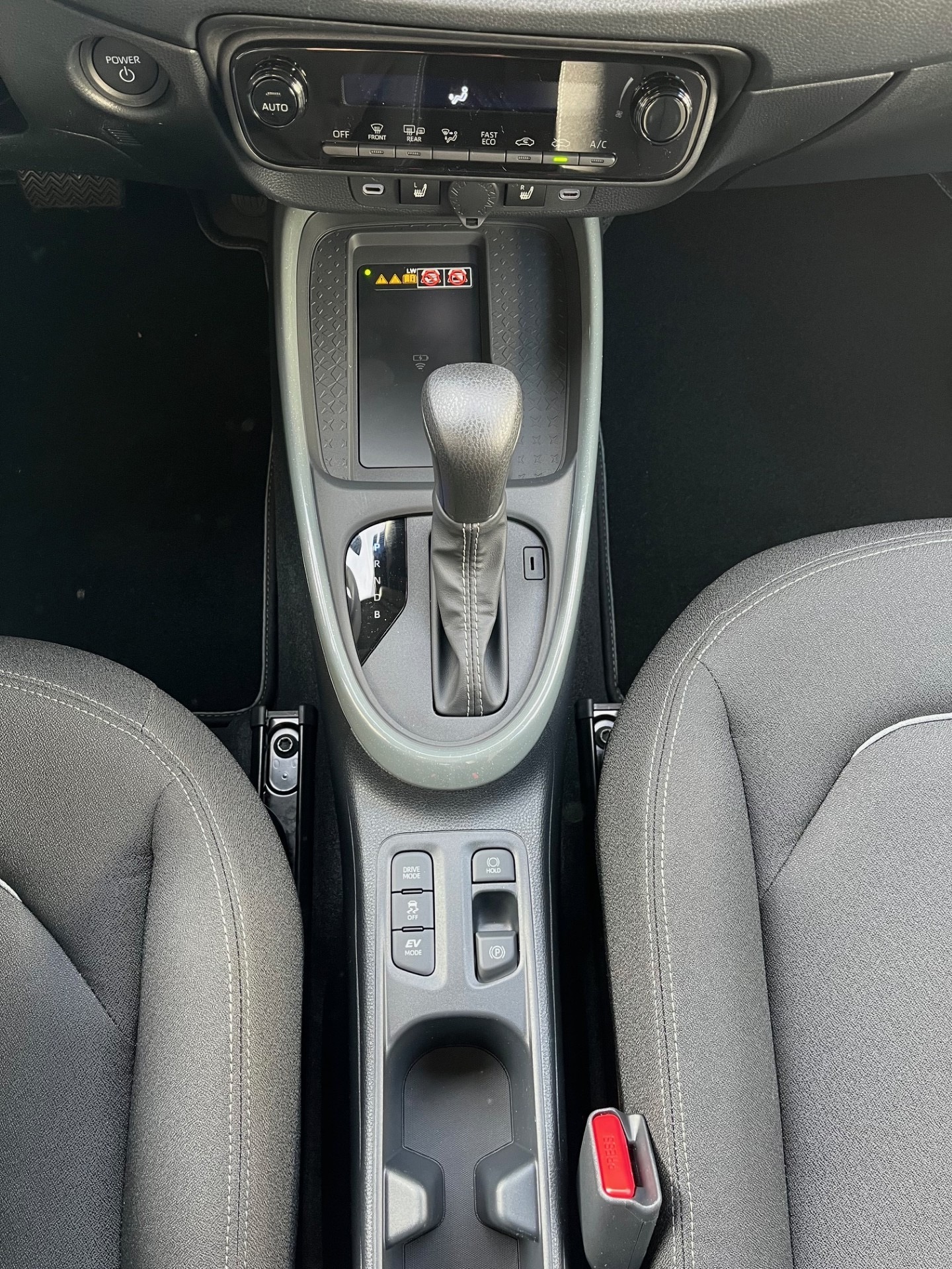 TOYOTA Aygo X 1.5 Comfort e-CVT - 15