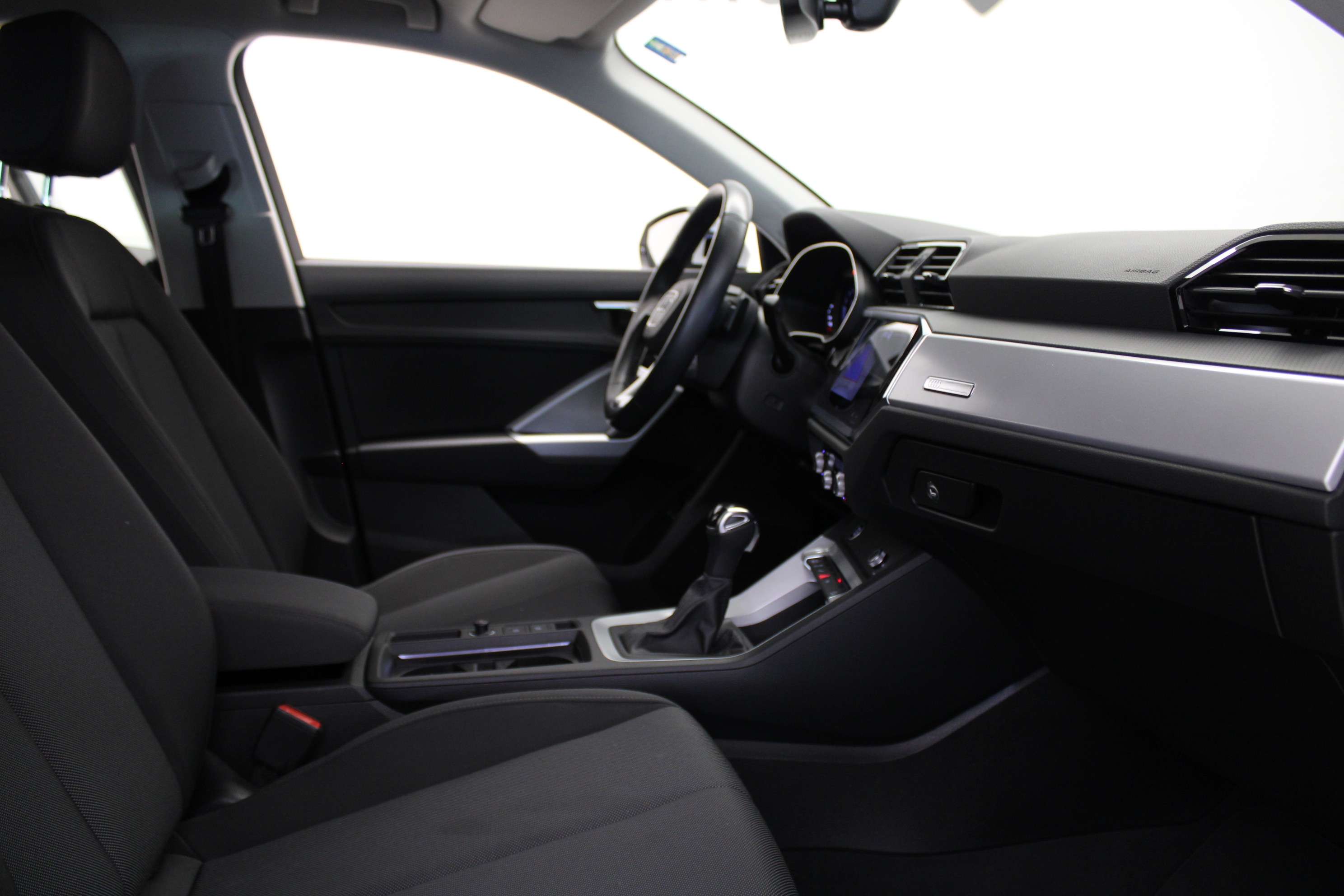 Q3 45 TFSI e S-tronic thumbnail n°6