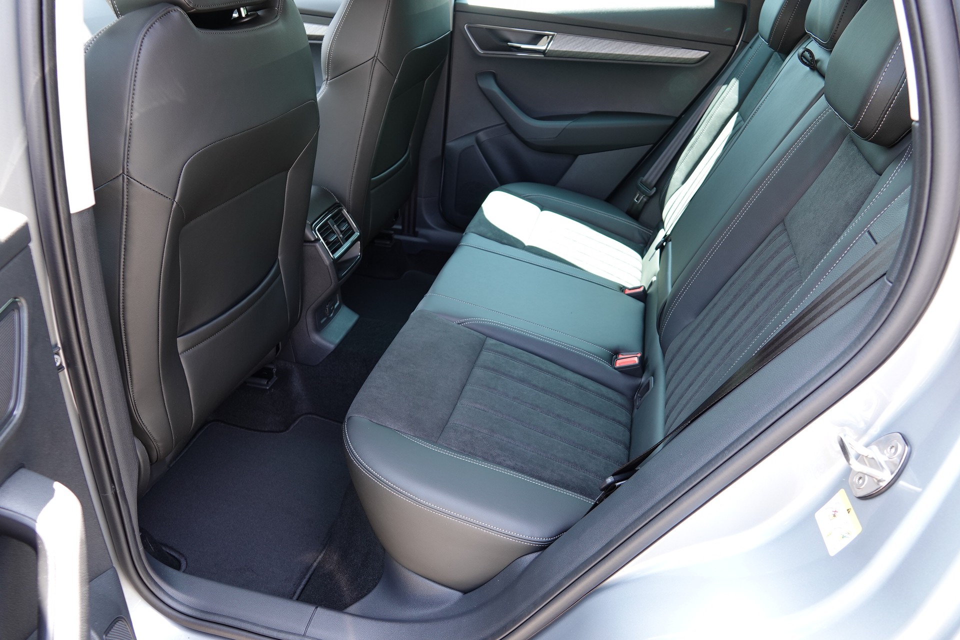 SKODA Karoq 1.5 TSI Dynamic DSG - 15