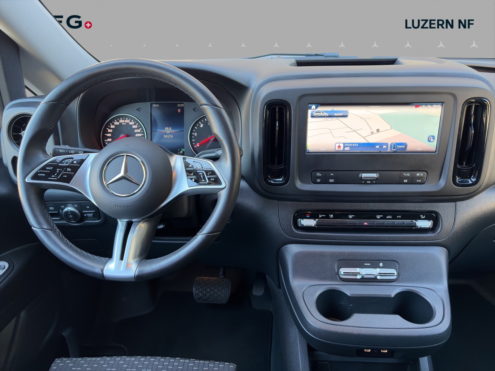MERCEDES-BENZ Vito 116 CDI Lang Pro Tourer 4Matic 9G-Tronic - 12