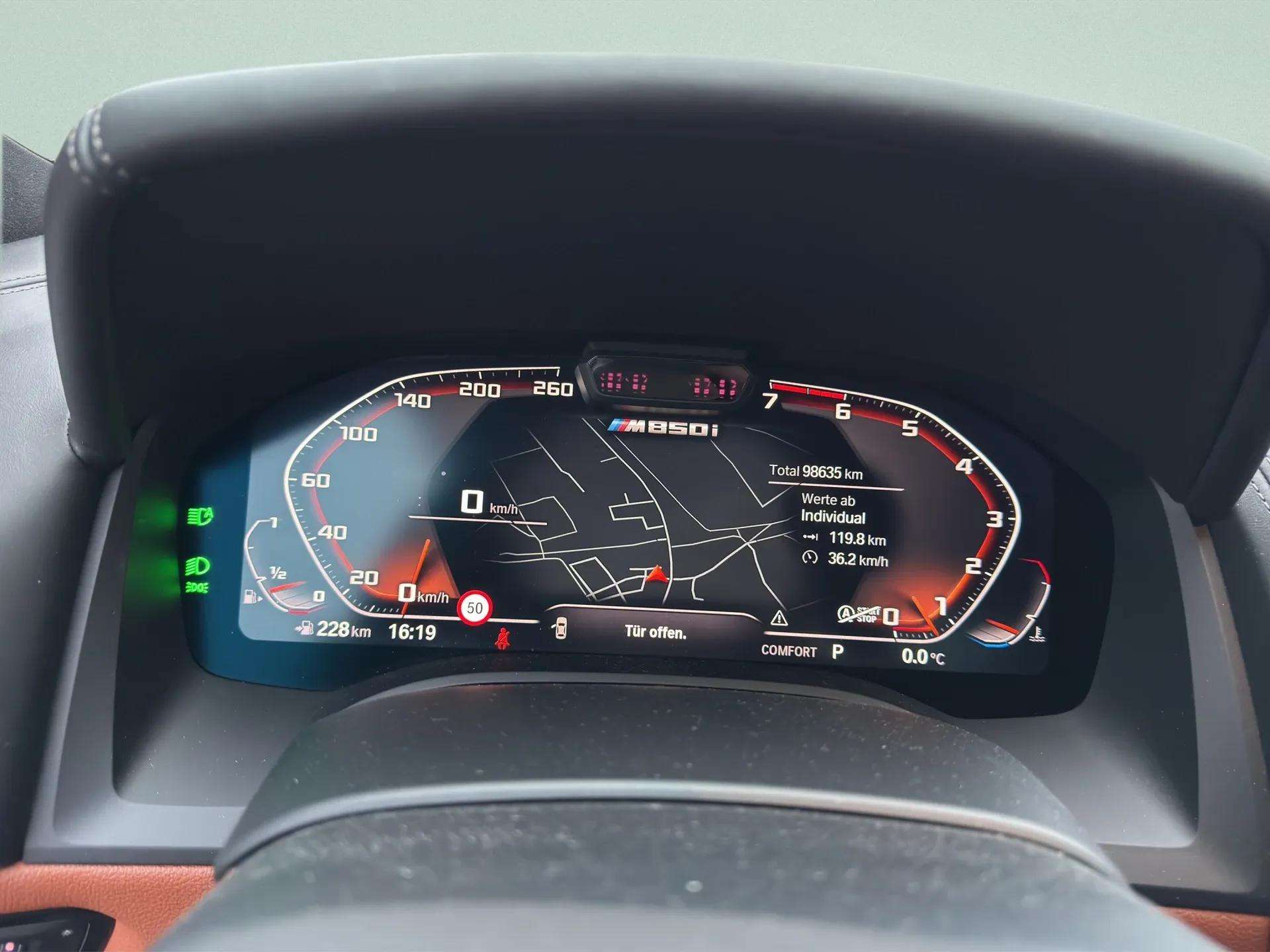 BMW M850i xDrive Steptronic - 16