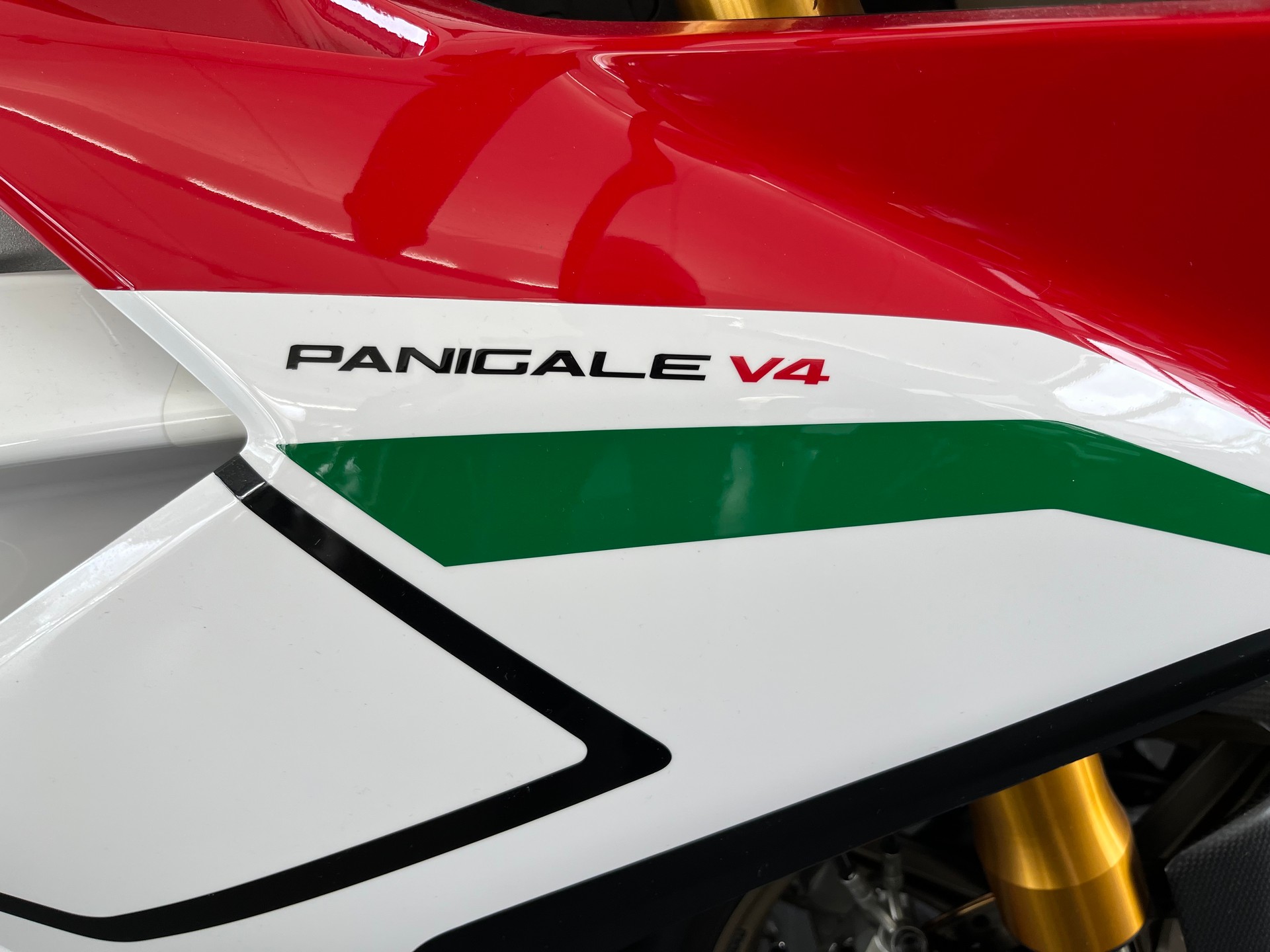 DUCATI Panigale 1103 V4 Speciale Magnesium Wheels - 2