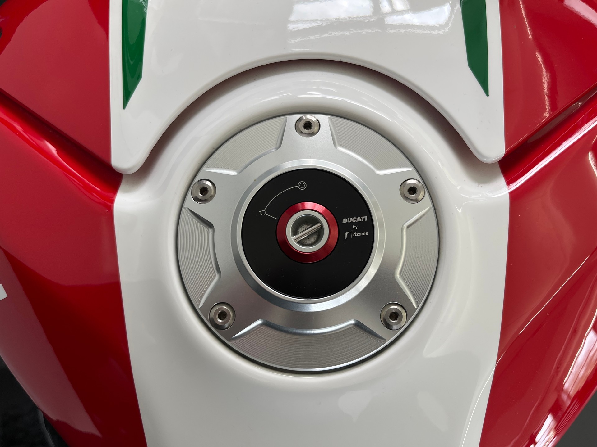 DUCATI Panigale 1103 V4 Speciale Magnesium Wheels - 6